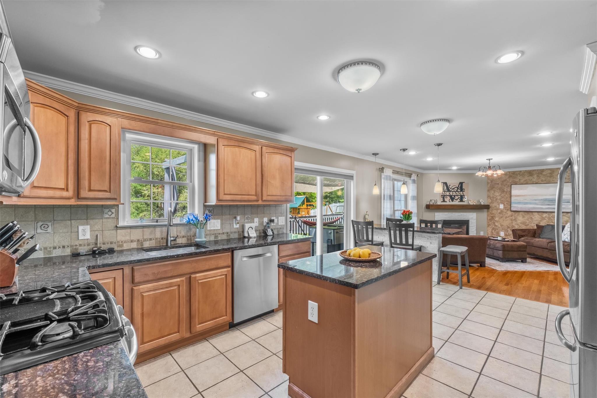 Single Family Oakwood  Westchester County, NY 10566, MLS-858701-11