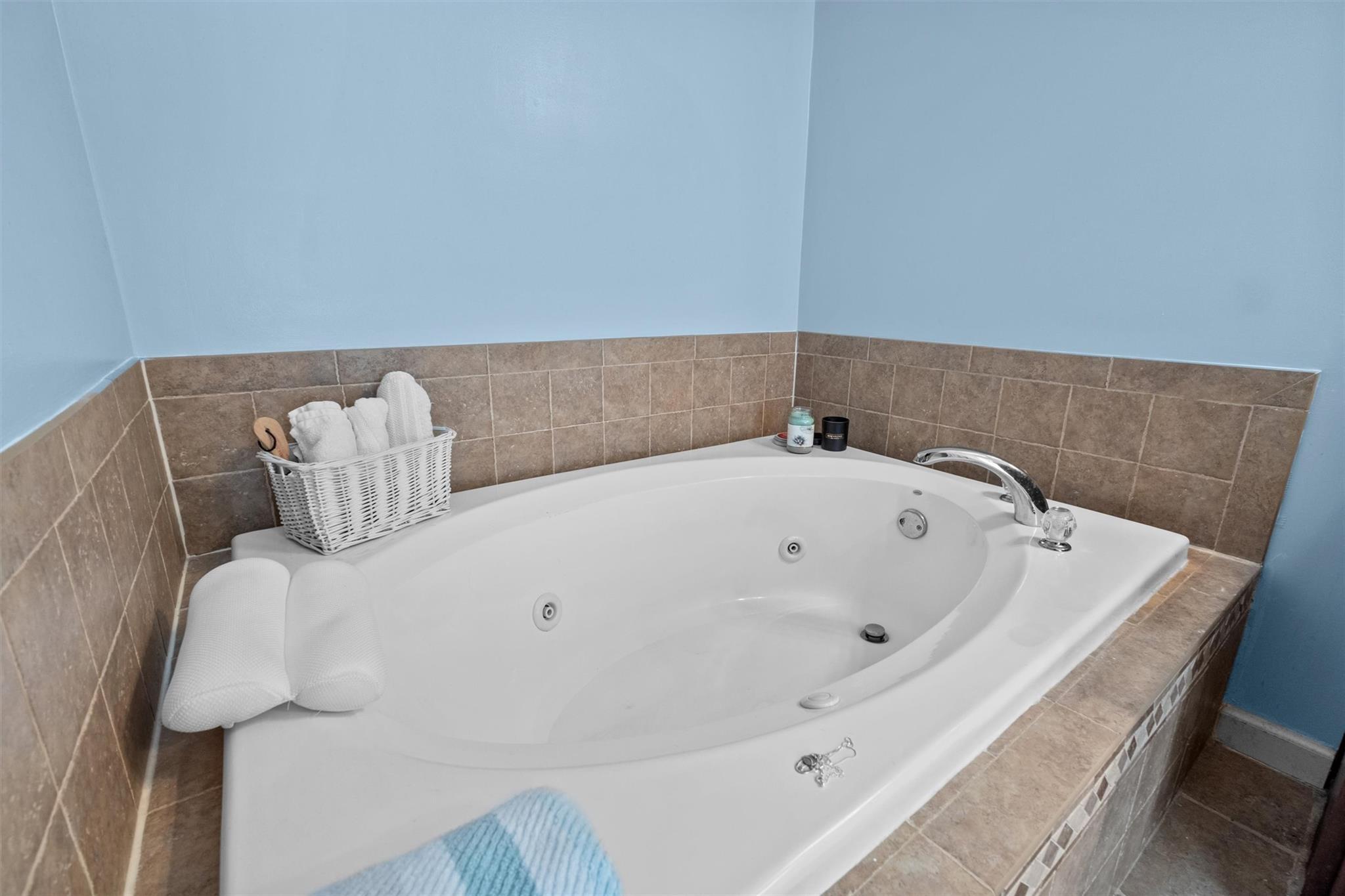 Single Family Oakwood  Westchester County, NY 10566, MLS-858701-19
