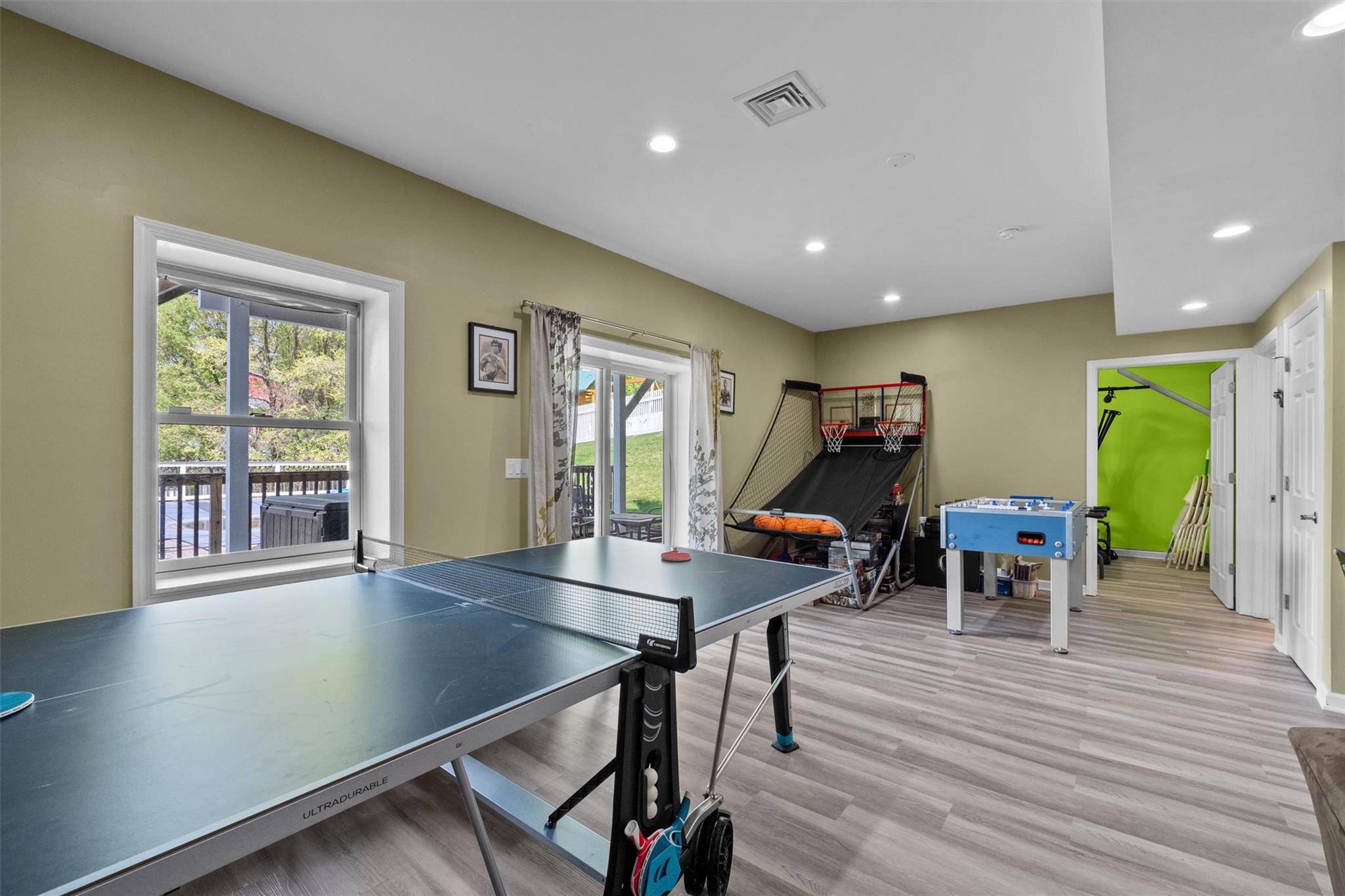 Single Family Oakwood  Westchester County, NY 10566, MLS-858701-26