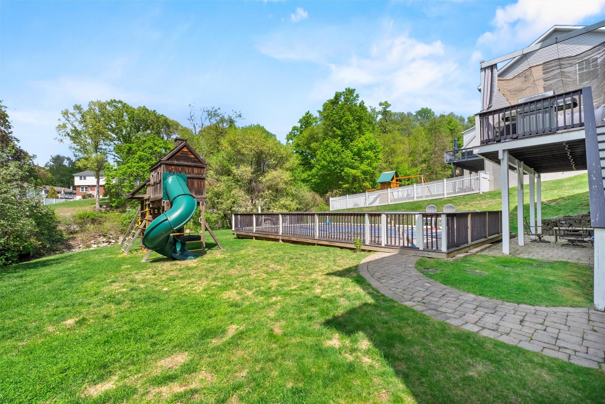 Single Family Oakwood  Westchester County, NY 10566, MLS-858701-32