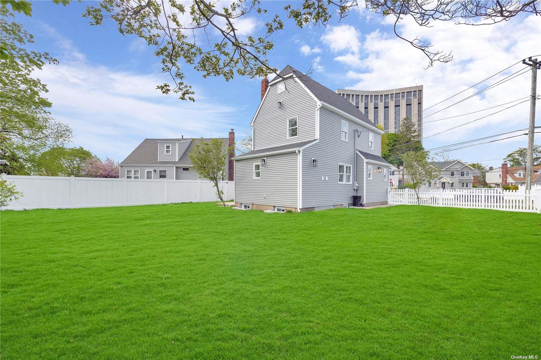 Single Family 1st  Nassau County, NY 11554, MLS-858704-22
