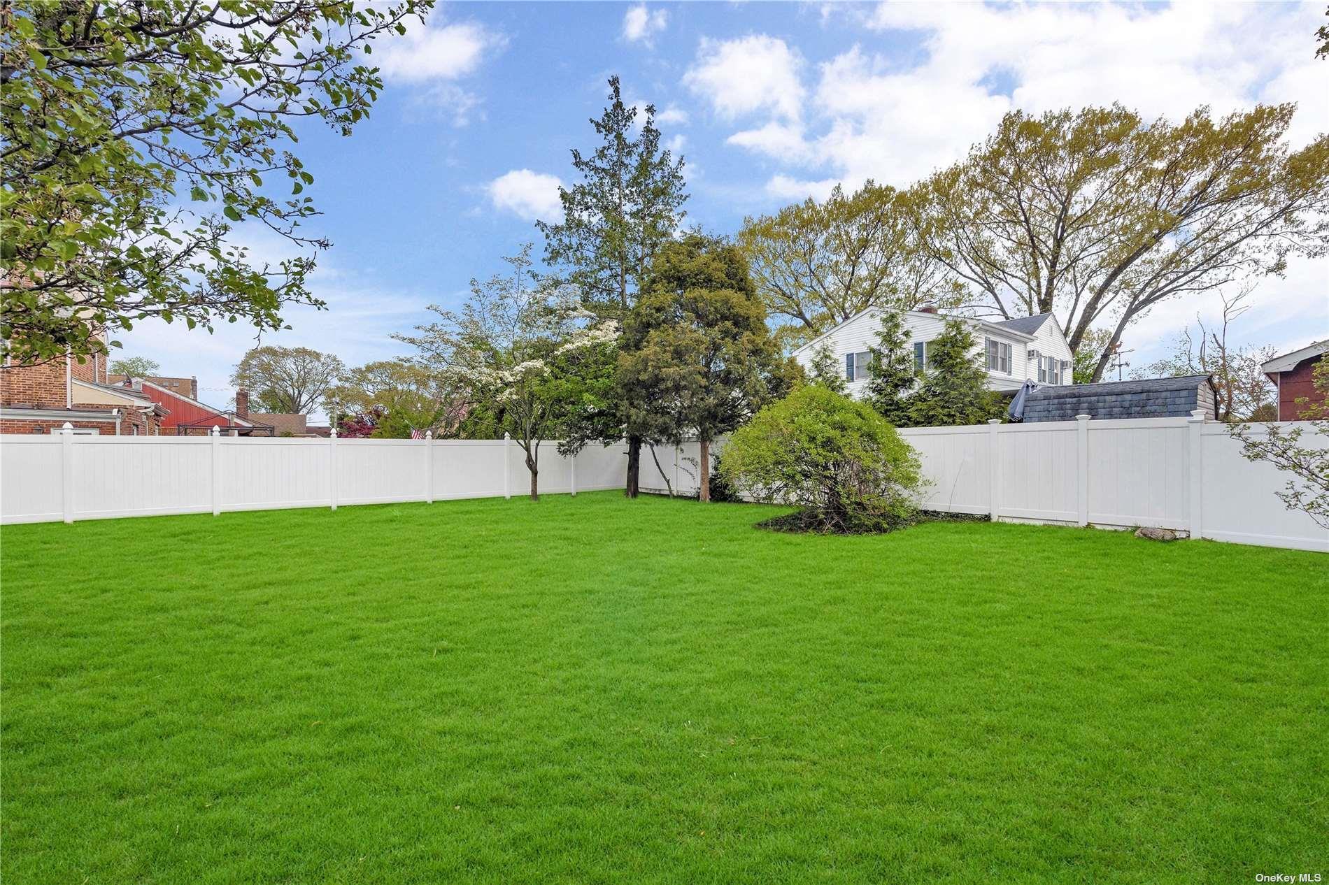 Single Family 1st  Nassau County, NY 11554, MLS-858704-25