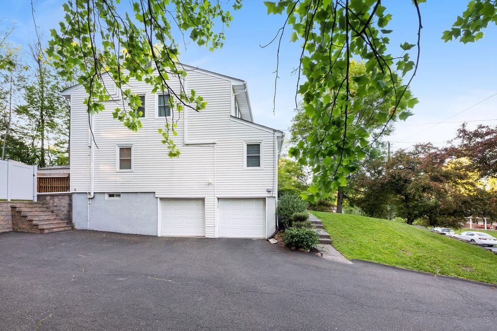 Single Family Sunny Ridge  Rockland County, NY 10977, MLS-858712-4
