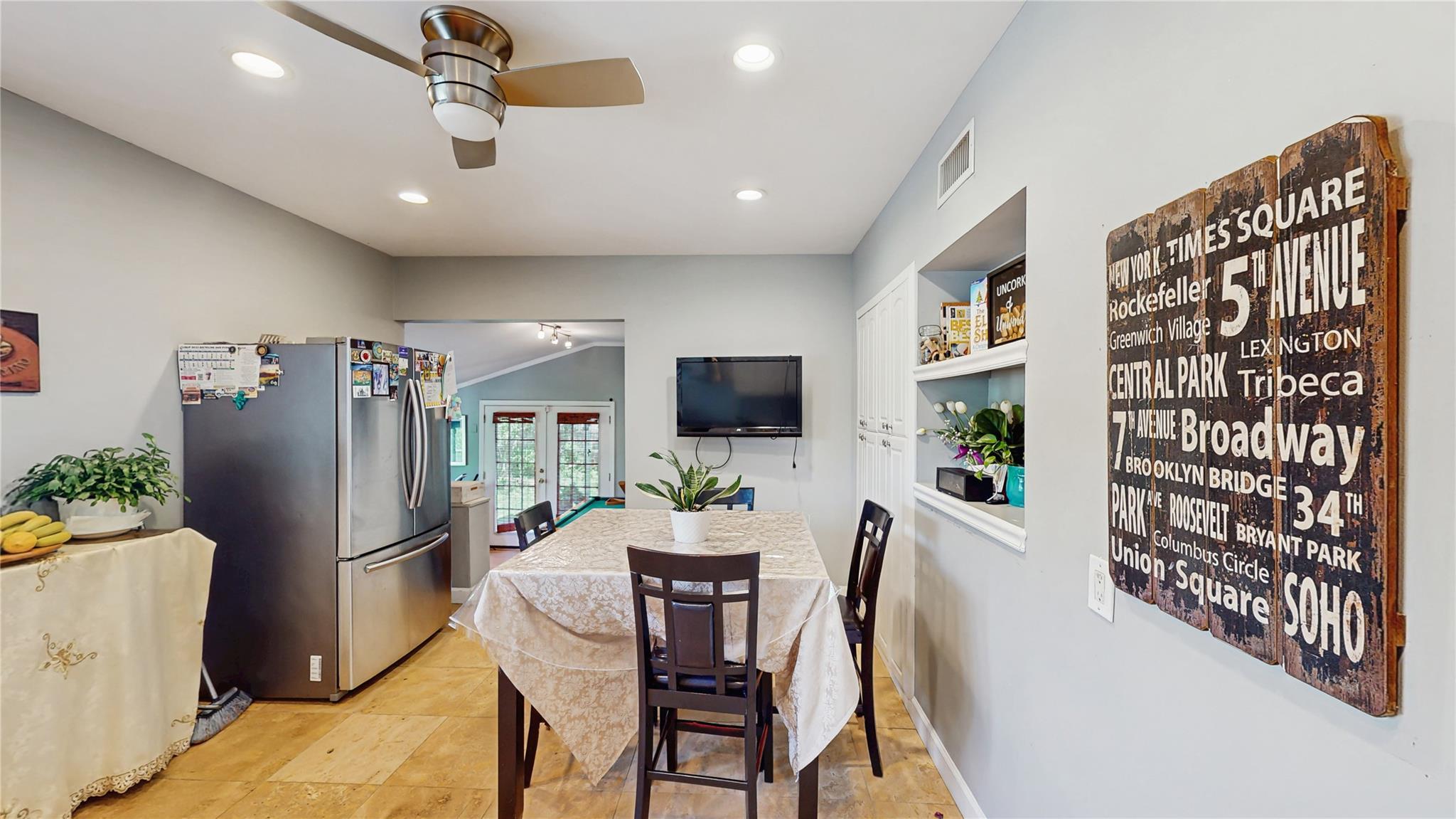 Single Family Candlewood  Suffolk County, NY 11717, MLS-858728-10