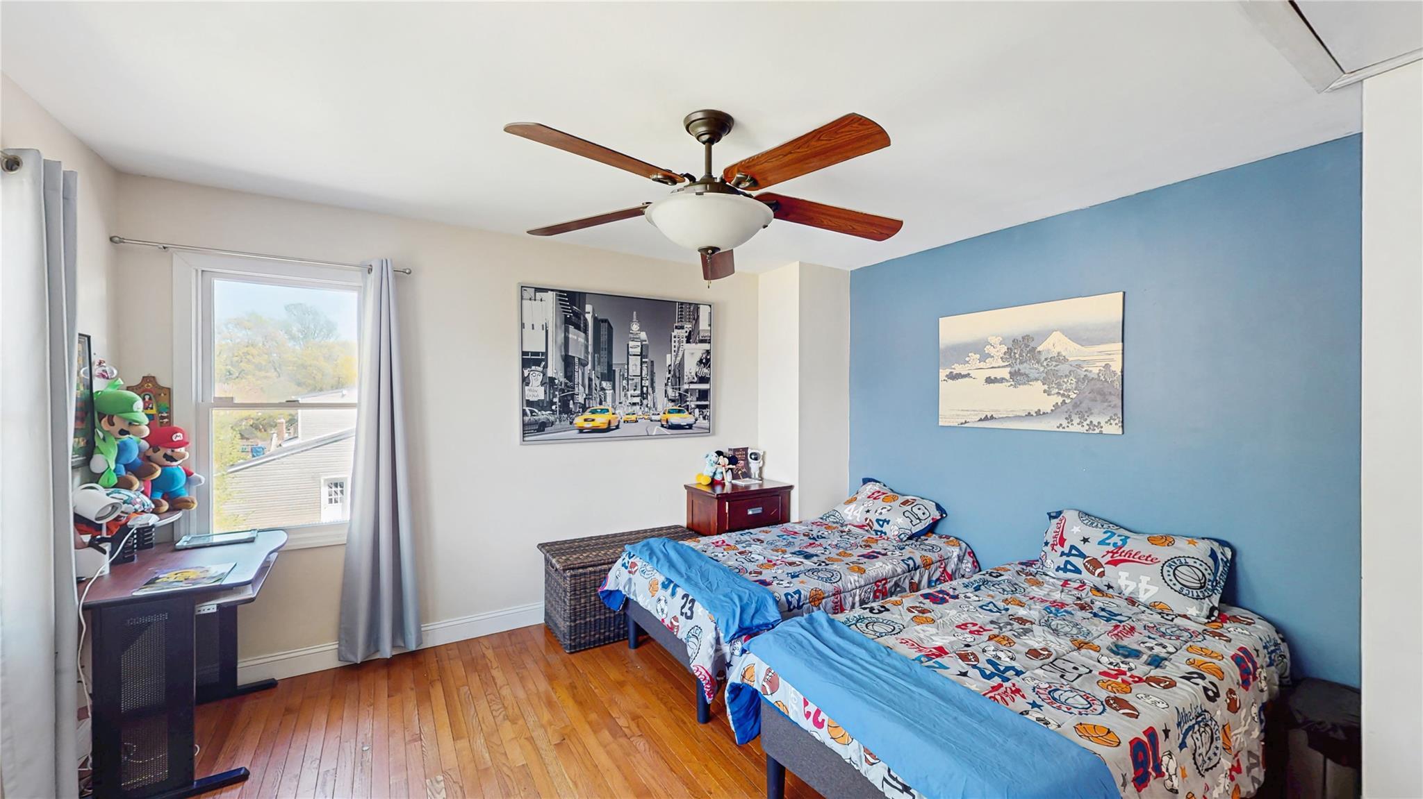 Single Family Candlewood  Suffolk County, NY 11717, MLS-858728-28