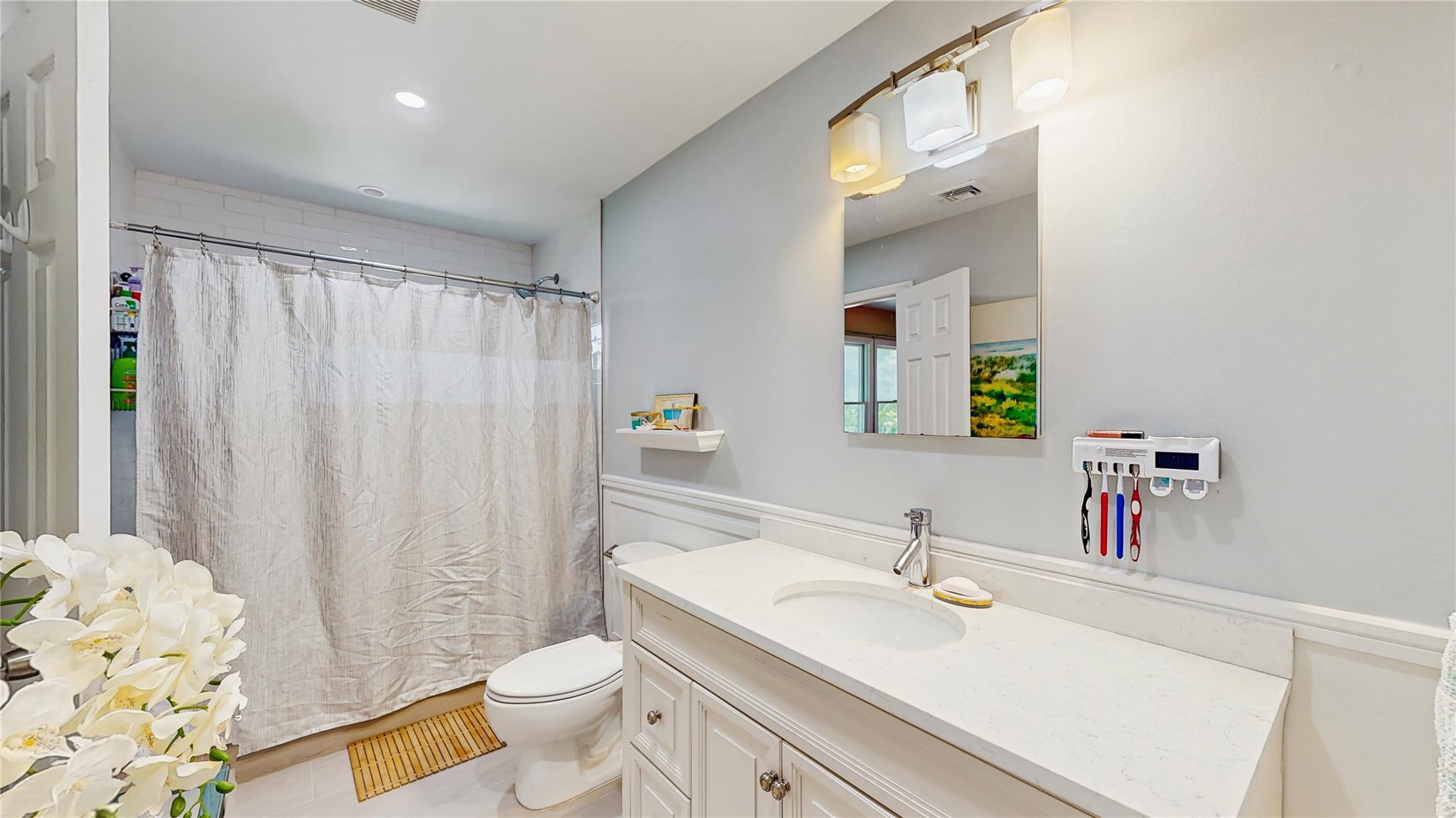Single Family Candlewood  Suffolk County, NY 11717, MLS-858728-29