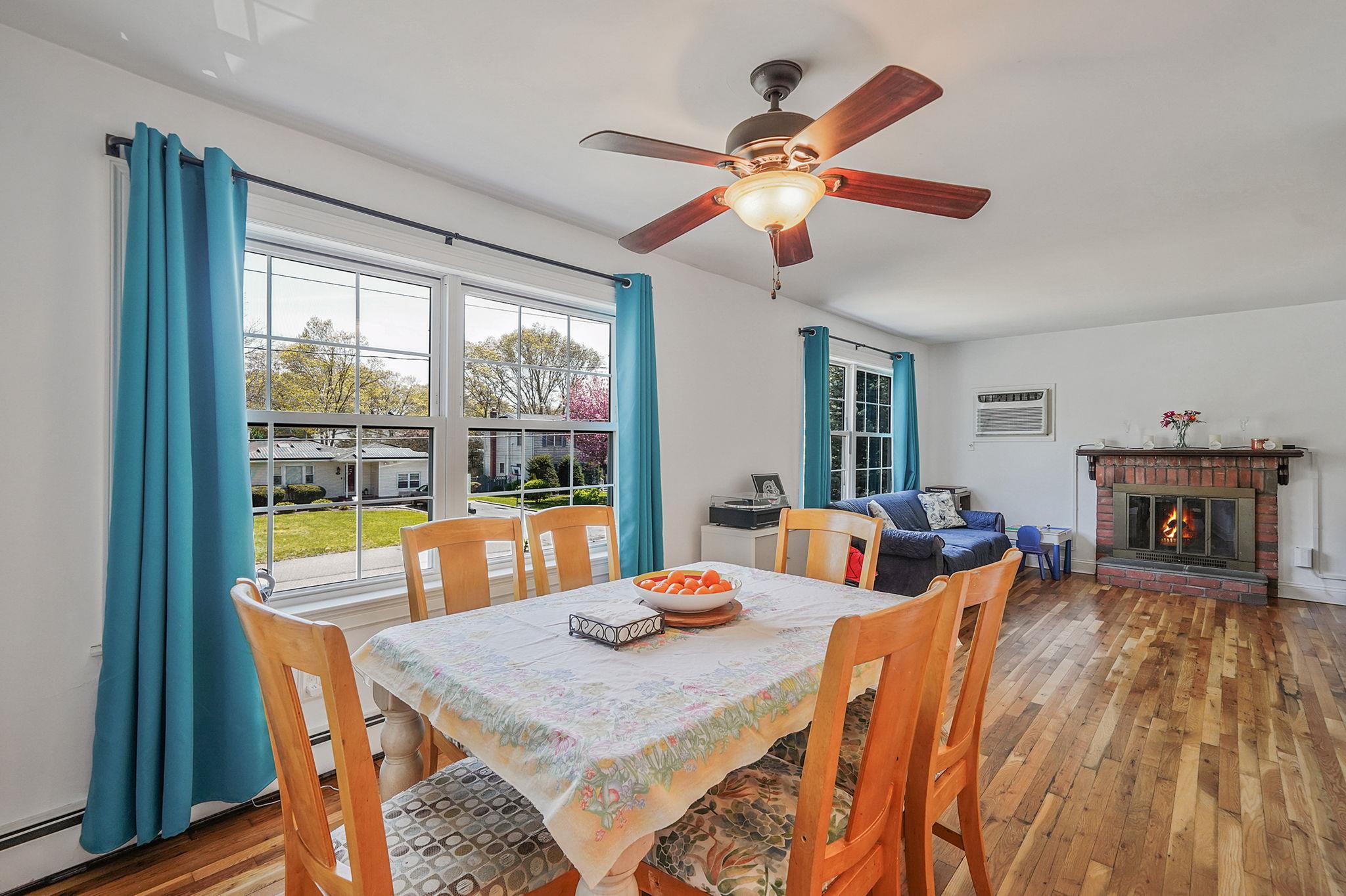 Single Family Maple  Suffolk County, NY 11763, MLS-858730-19