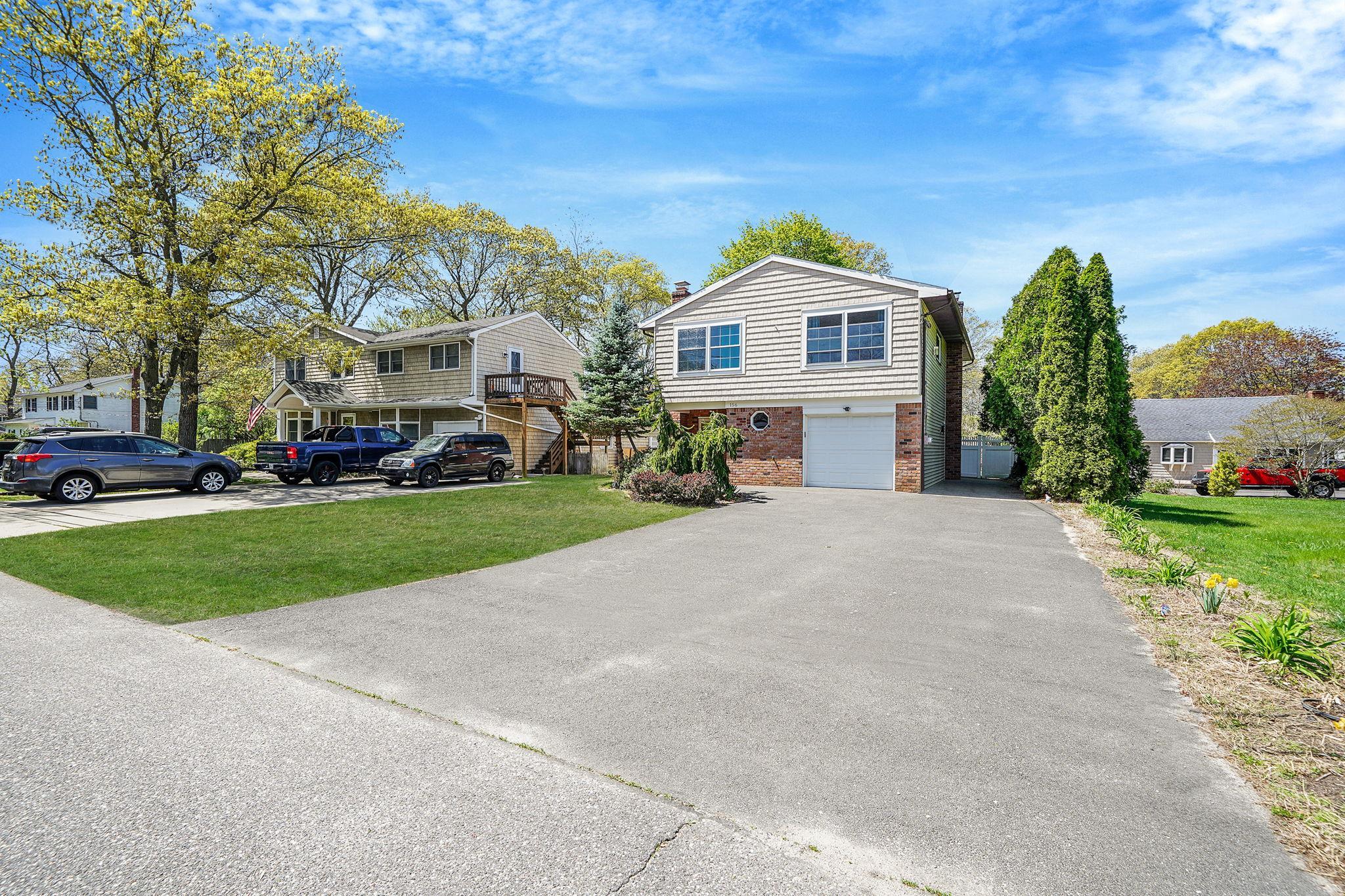 Single Family Maple  Suffolk County, NY 11763, MLS-858730-3