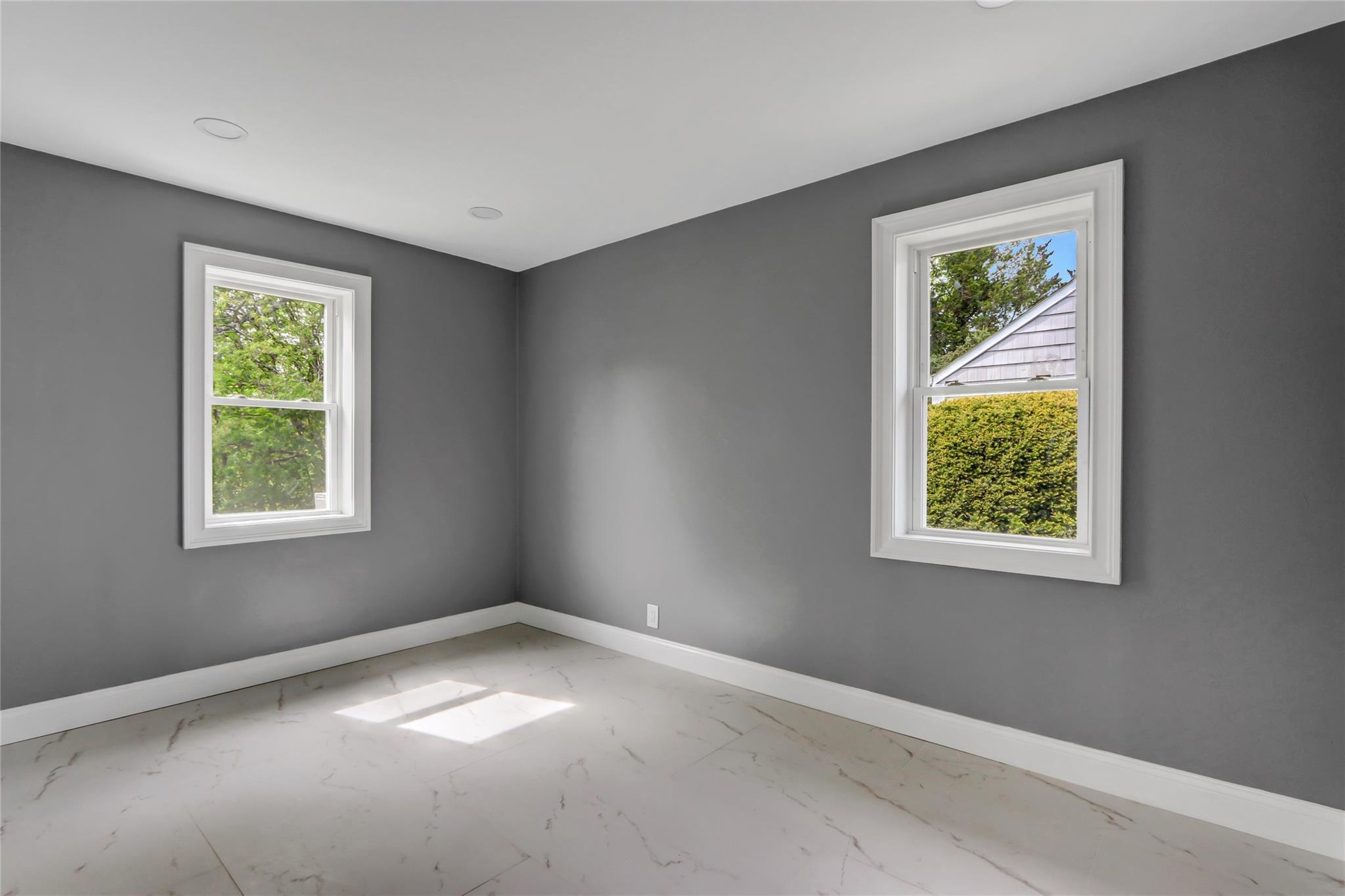 Single Family Ash  Suffolk County, NY 11743, MLS-858731-15