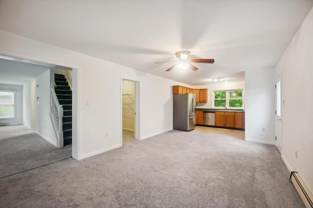 Single Family Woodhull  Suffolk County, NY 11901, MLS-858749-11