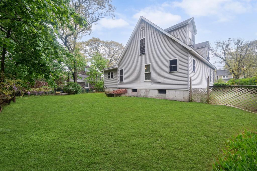 Single Family Woodhull  Suffolk County, NY 11901, MLS-858749-5