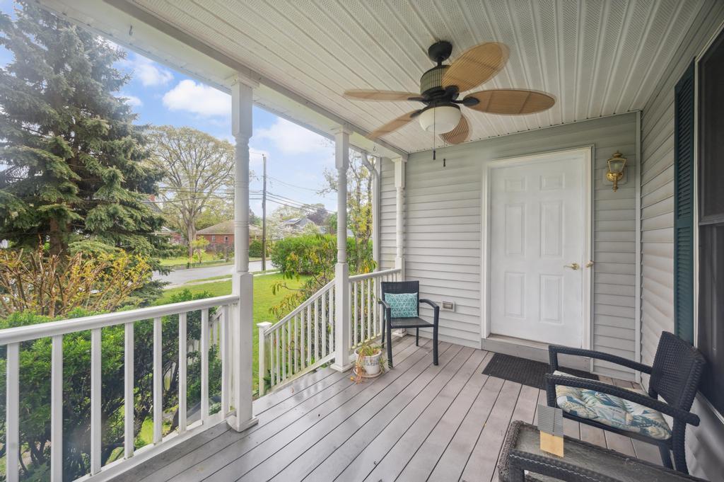 Single Family Woodhull  Suffolk County, NY 11901, MLS-858749-6