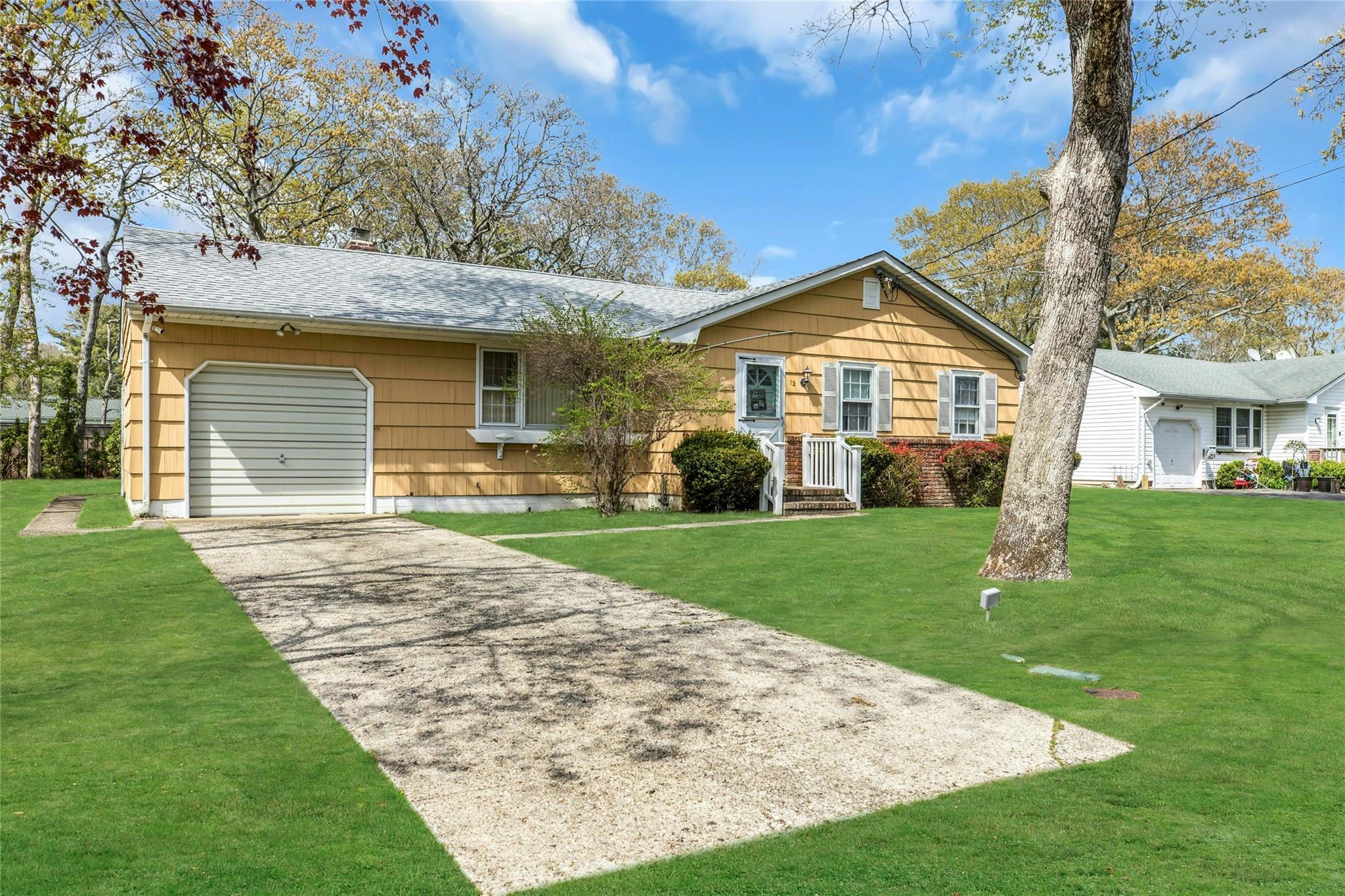 Single Family Harvard  Suffolk County, NY 11946, MLS-858753-2