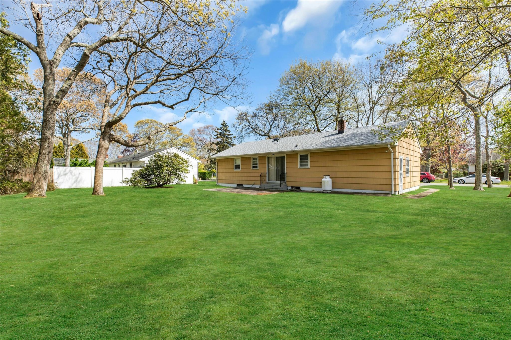 Single Family Harvard  Suffolk County, NY 11946, MLS-858753-21