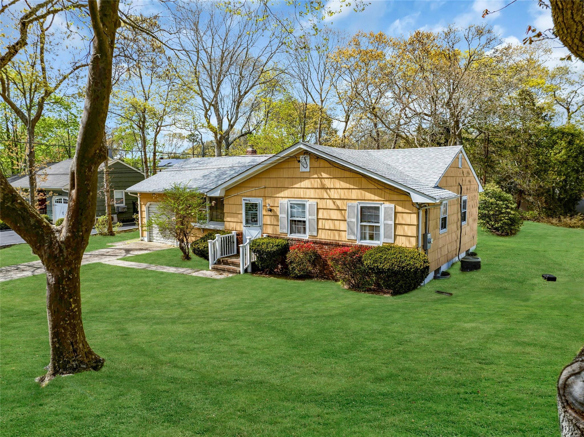 Single Family Harvard  Suffolk County, NY 11946, MLS-858753-24