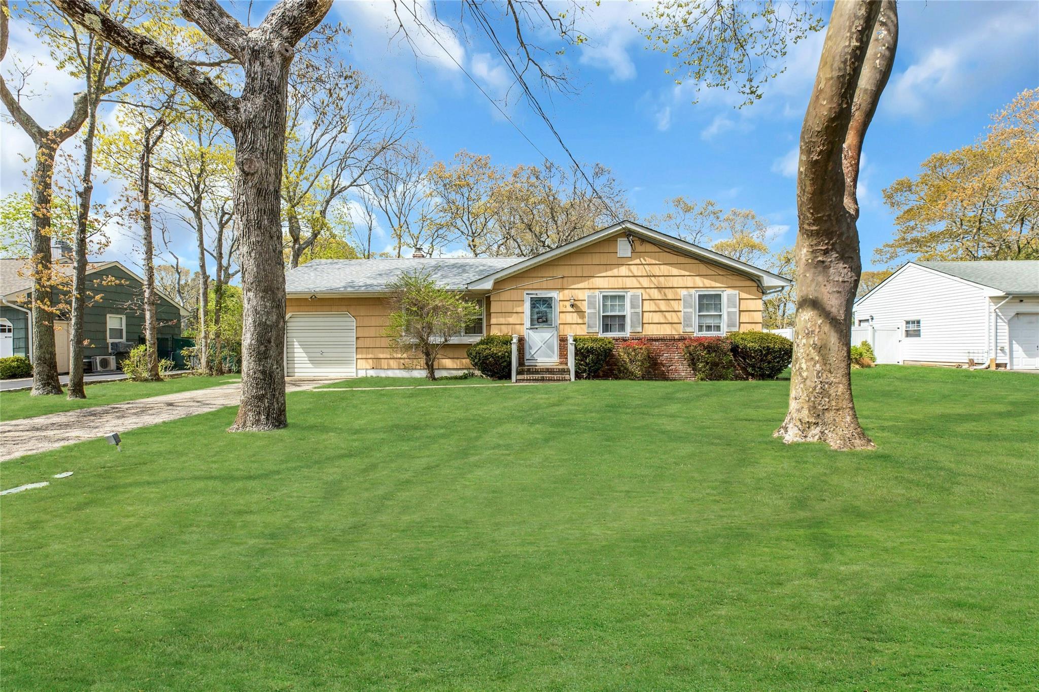 Single Family Harvard  Suffolk County, NY 11946, MLS-858753-3