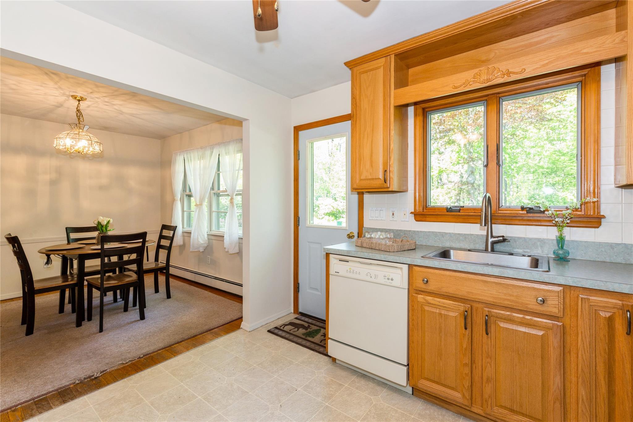Single Family Hunter  Suffolk County, NY 11764, MLS-858755-11