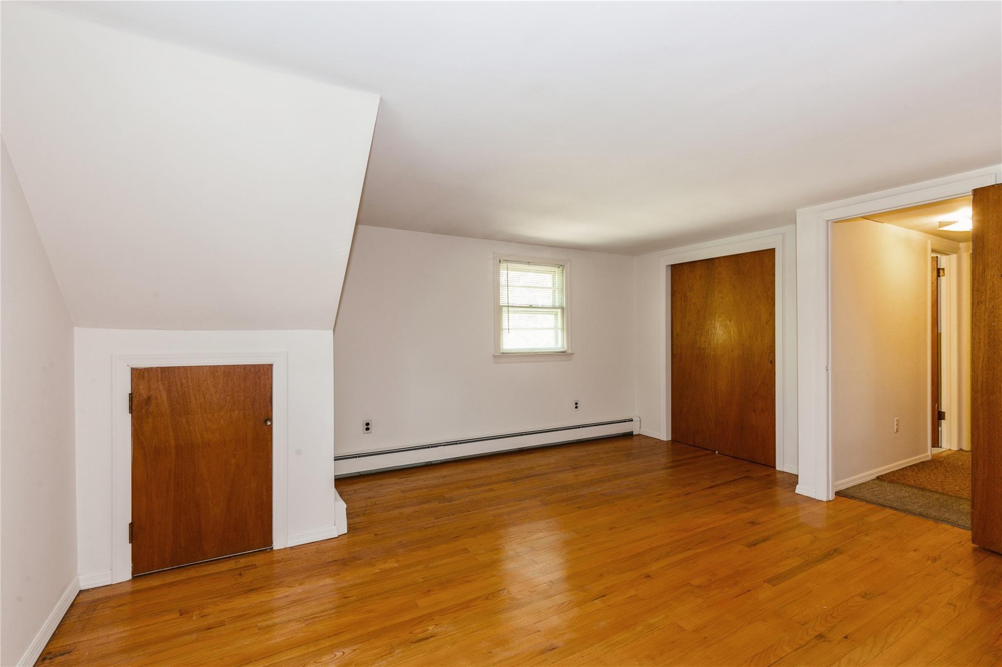 Single Family Hunter  Suffolk County, NY 11764, MLS-858755-21