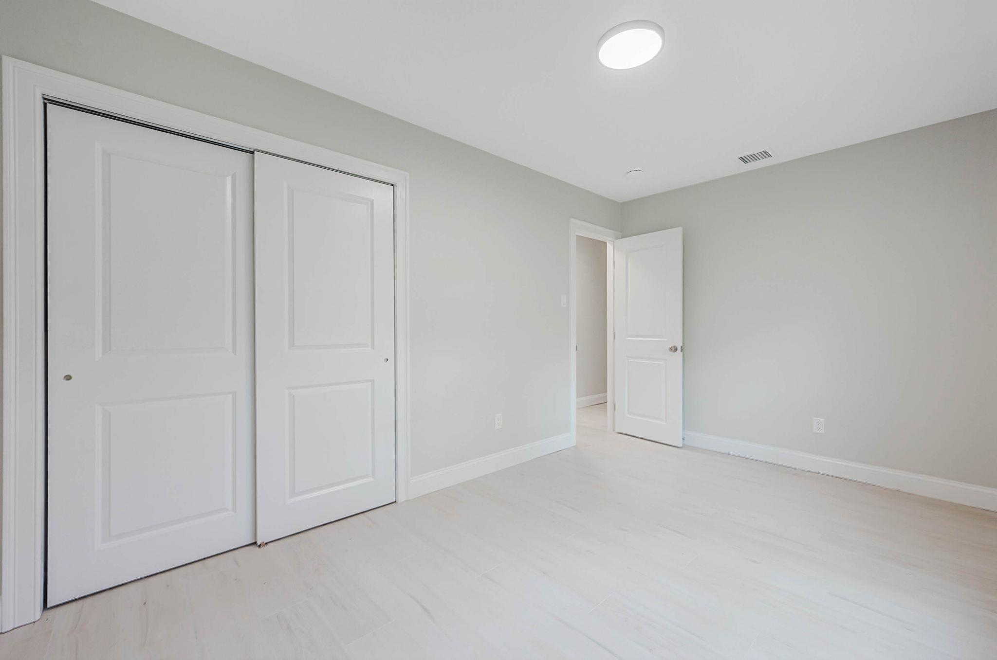 Single Family Tahoe  Suffolk County, NY 11727, MLS-858758-12