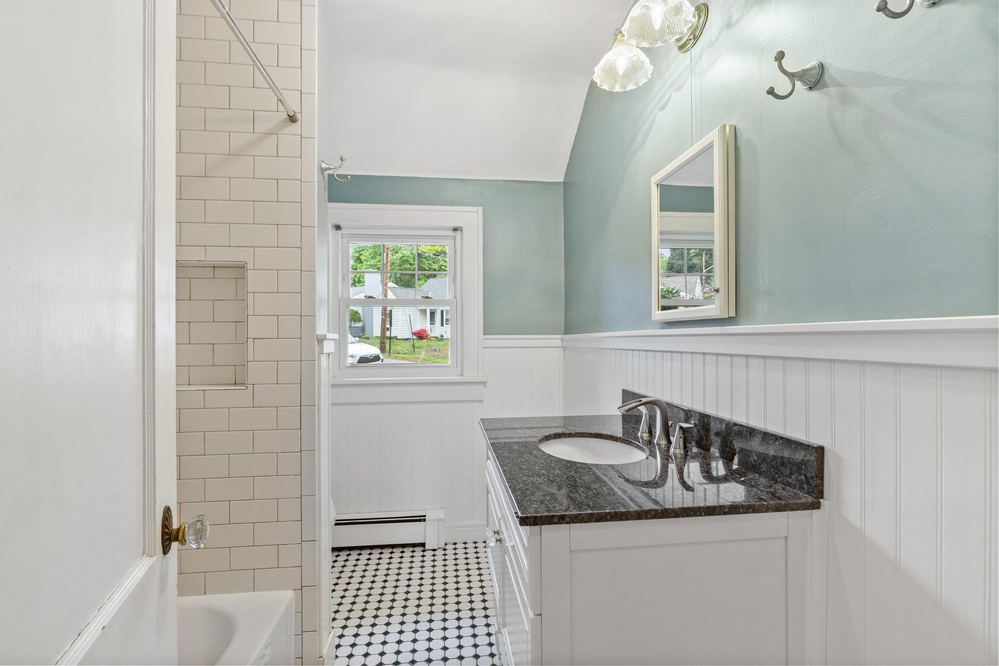 Single Family Oakwood  Westchester County, NY 10566, MLS-858767-14