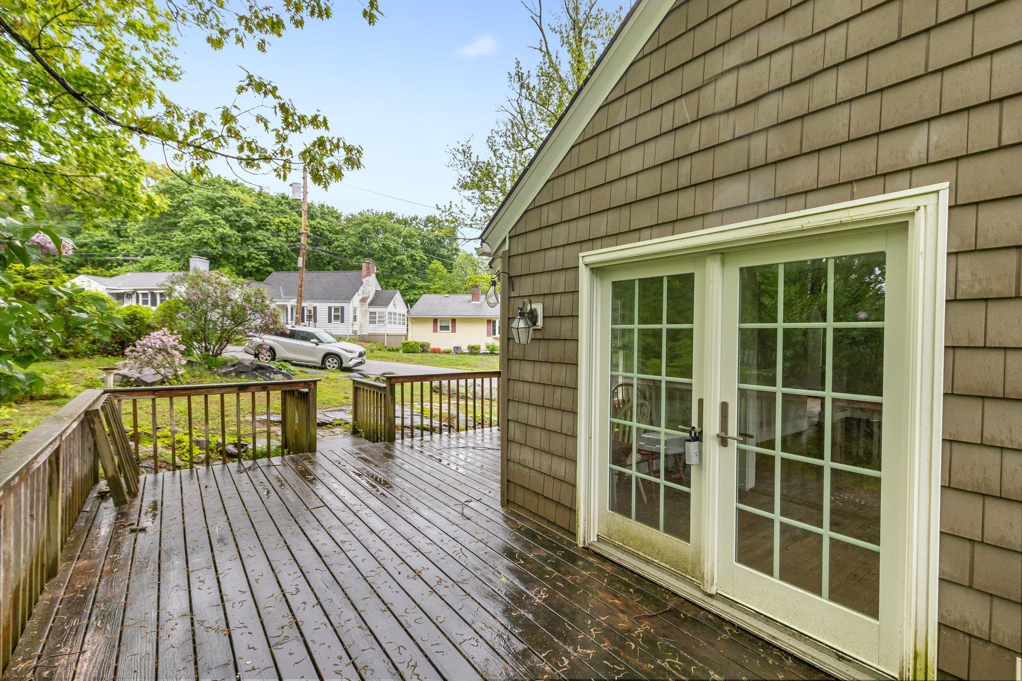 Single Family Oakwood  Westchester County, NY 10566, MLS-858767-16