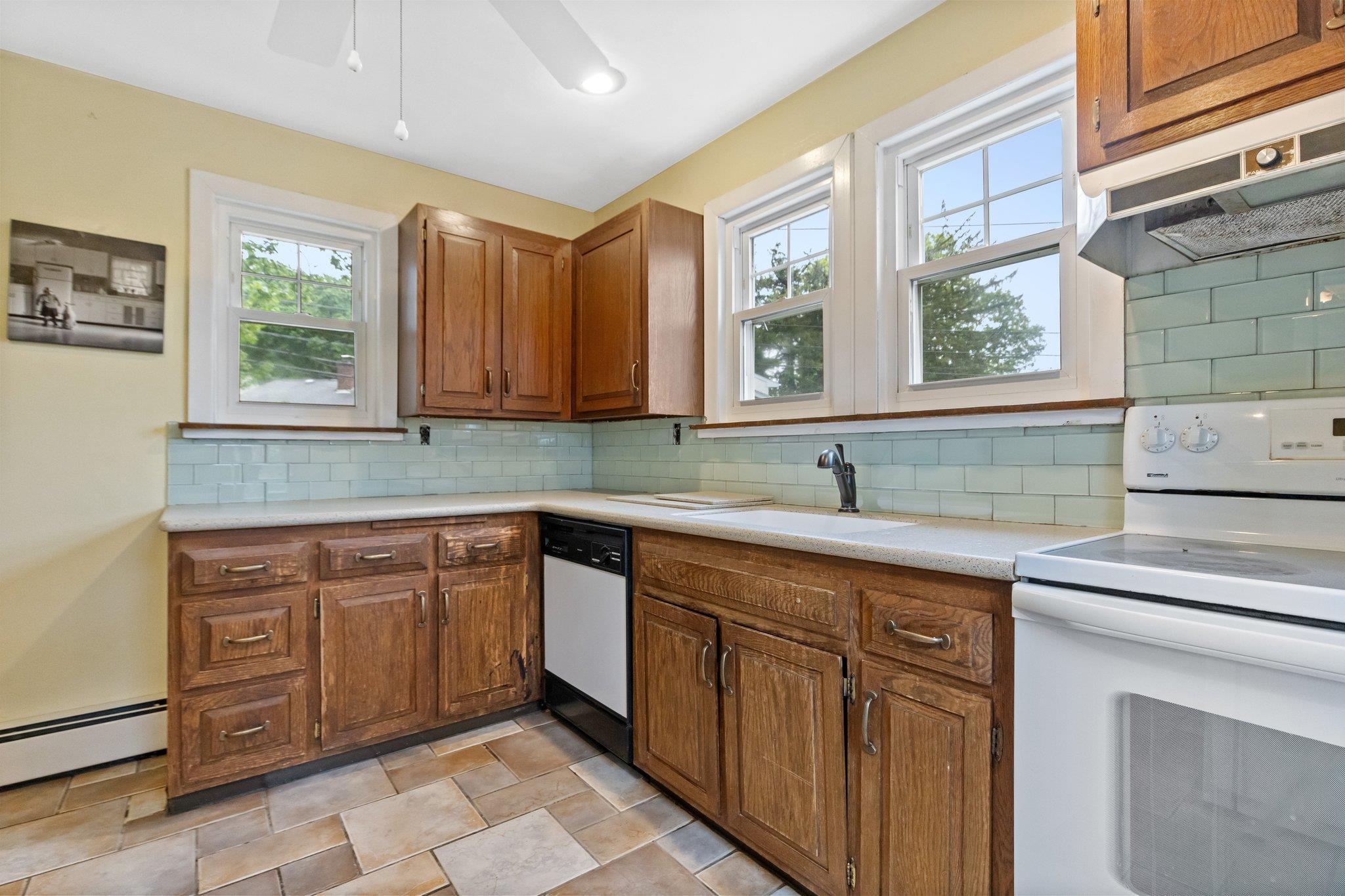 Single Family Oakwood  Westchester County, NY 10566, MLS-858767-4