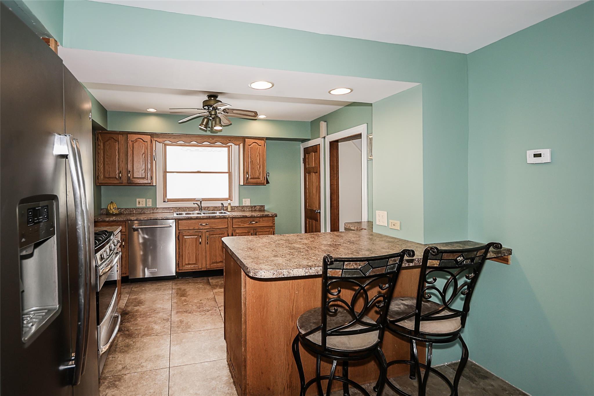 Single Family Cleveland  Nassau County, NY 11710, MLS-858775-11