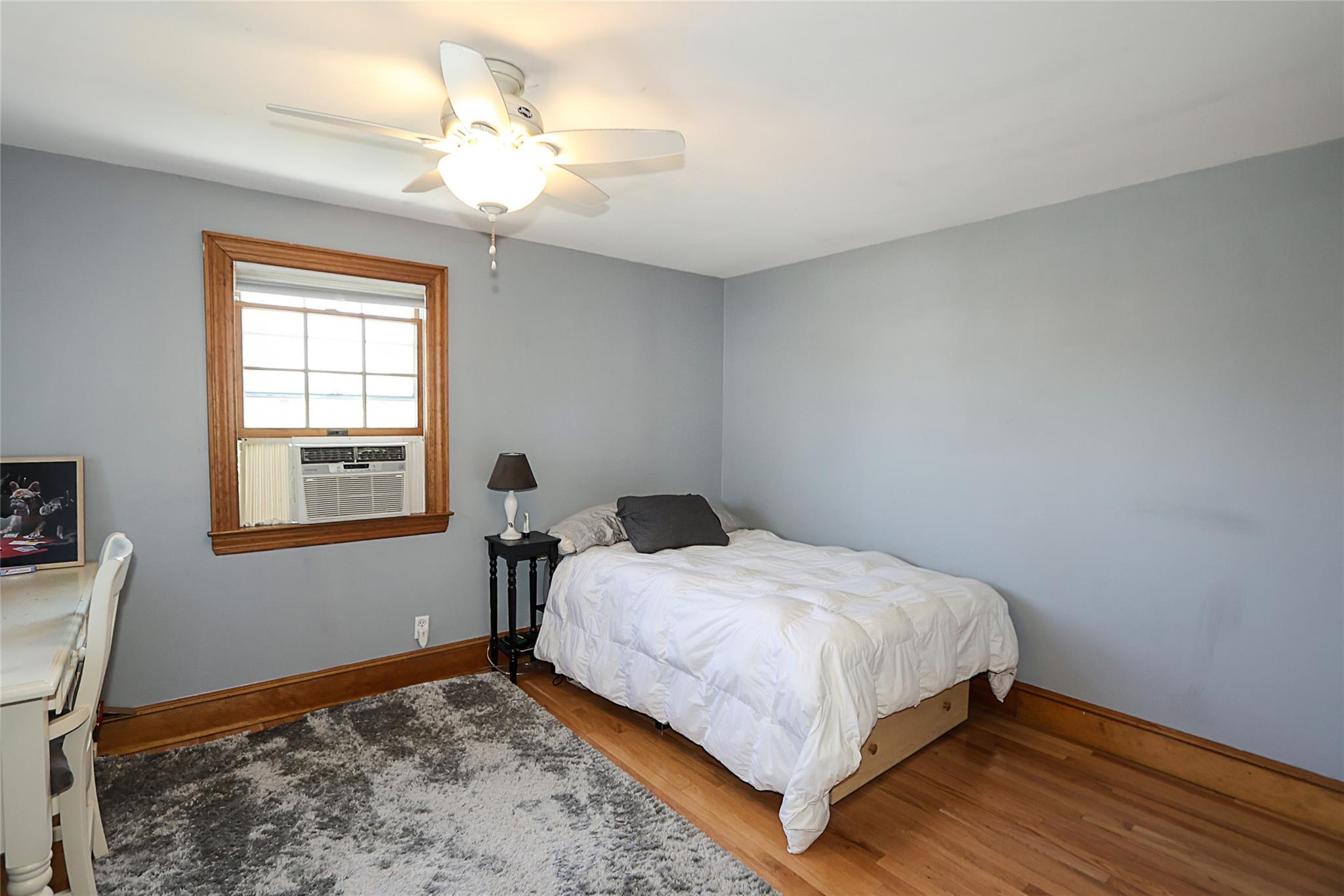 Single Family Cleveland  Nassau County, NY 11710, MLS-858775-22