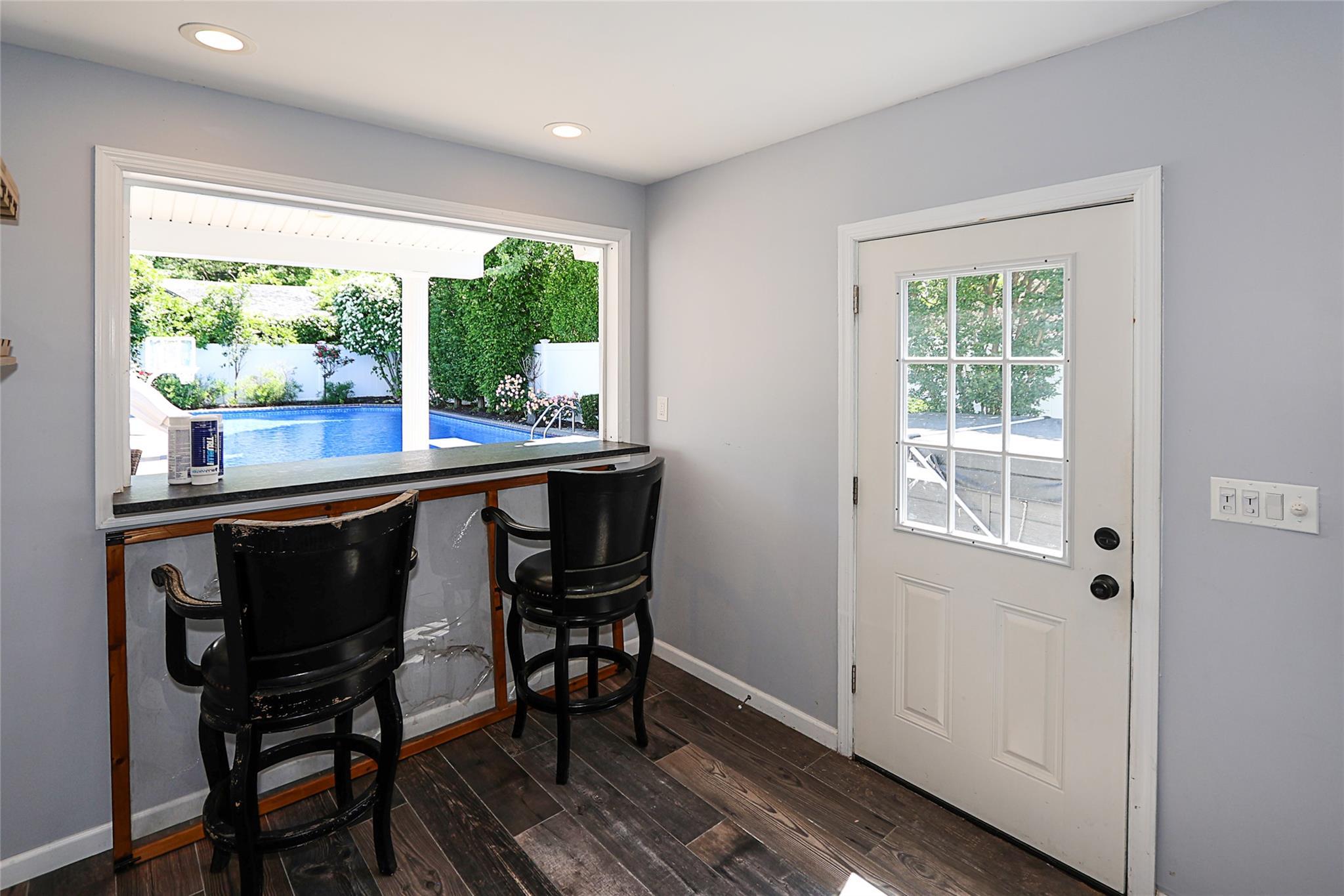 Single Family Cleveland  Nassau County, NY 11710, MLS-858775-37
