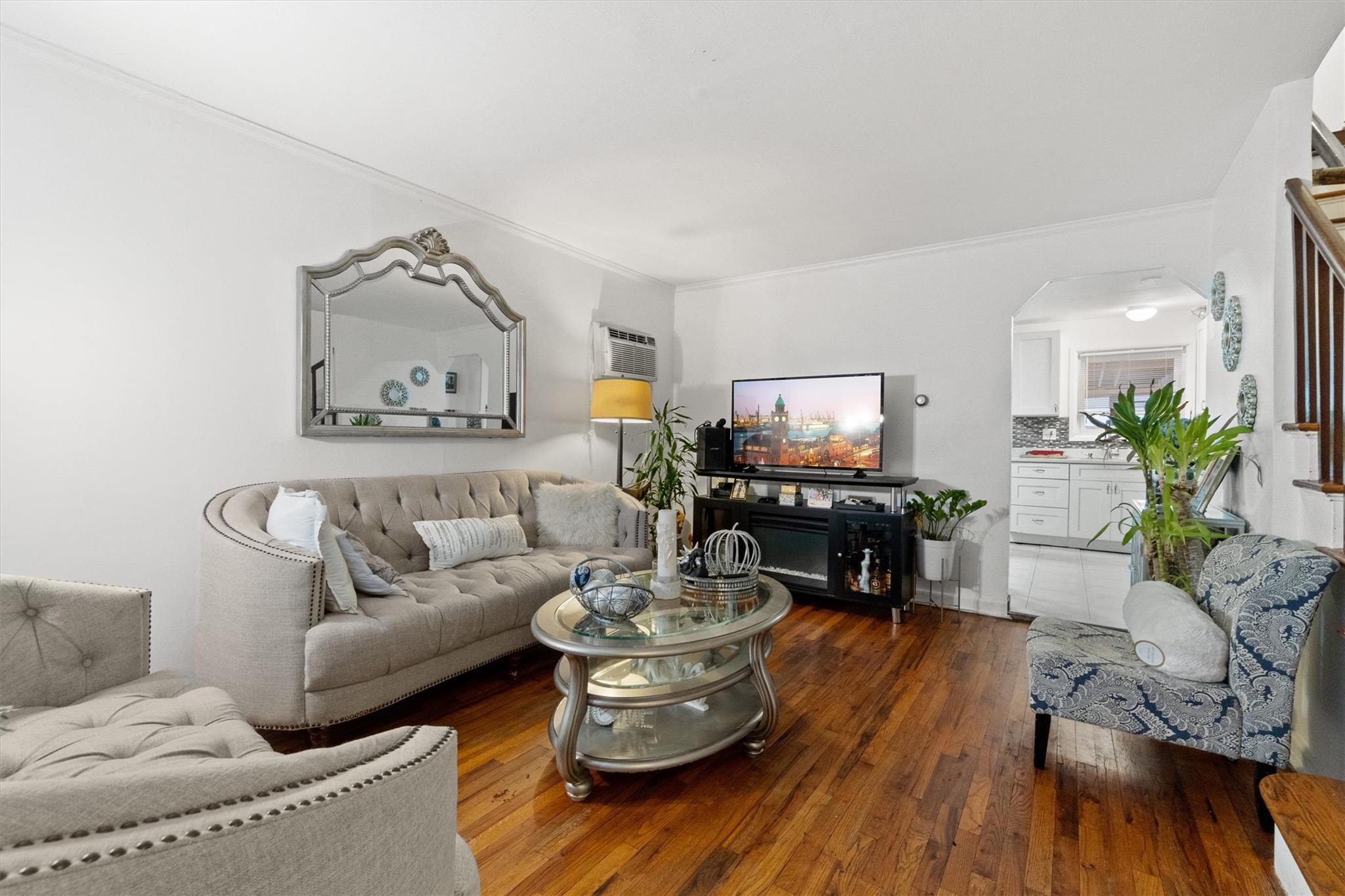 Single Family Throggs Neck  Bronx, NY 10465, MLS-858791-5