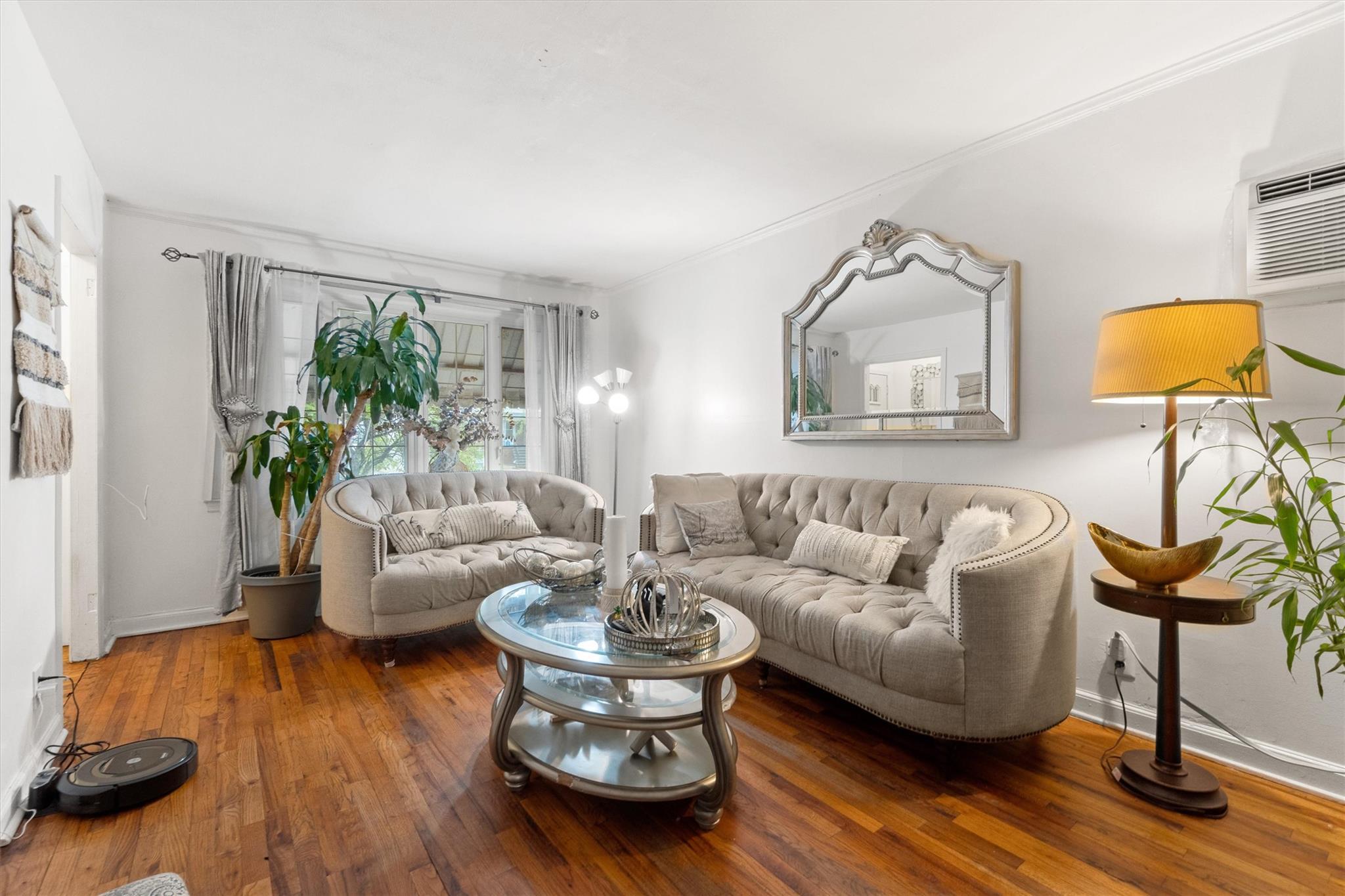 Single Family Throggs Neck  Bronx, NY 10465, MLS-858791-8
