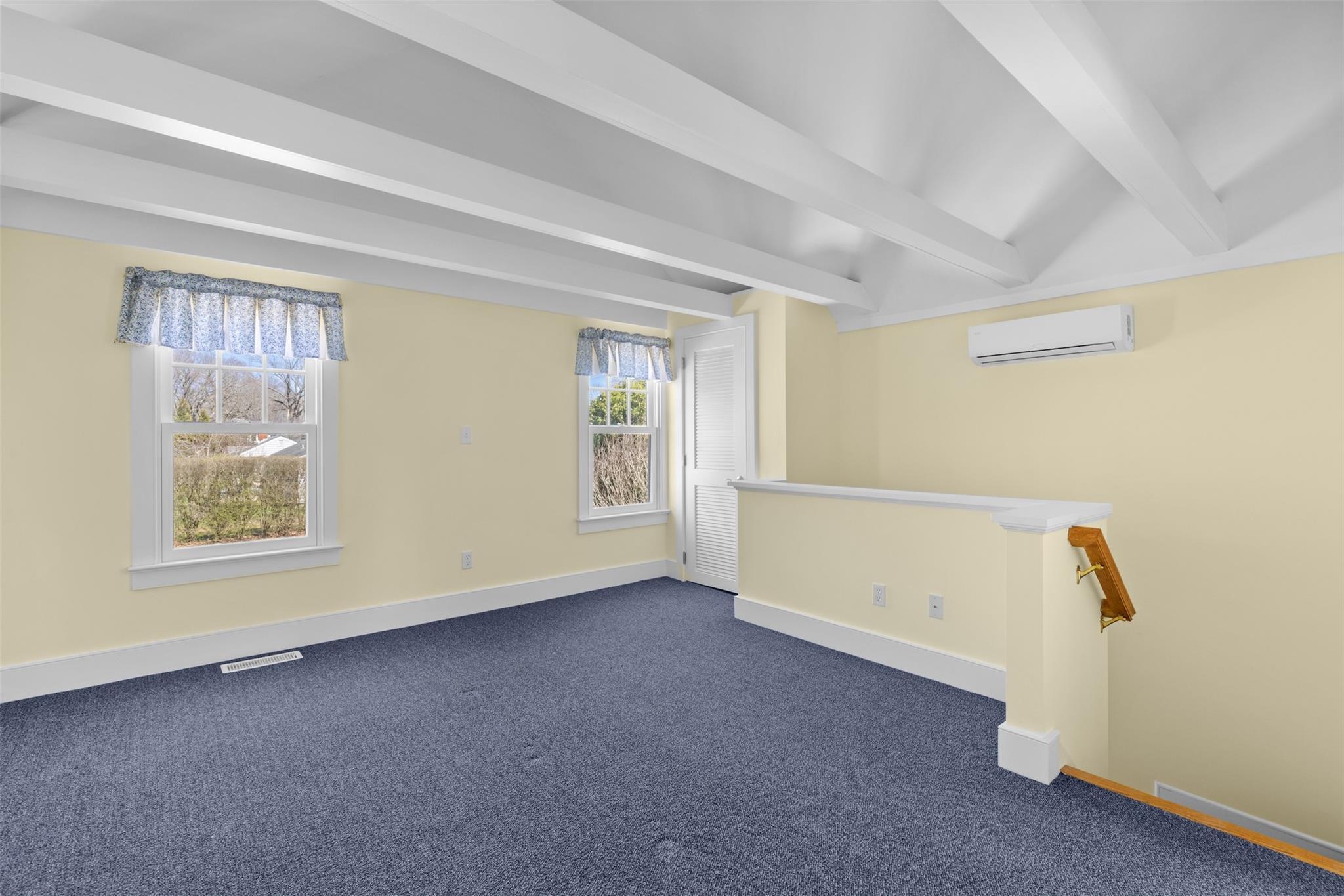 Single Family Main  Suffolk County, NY 11957, MLS-858813-23