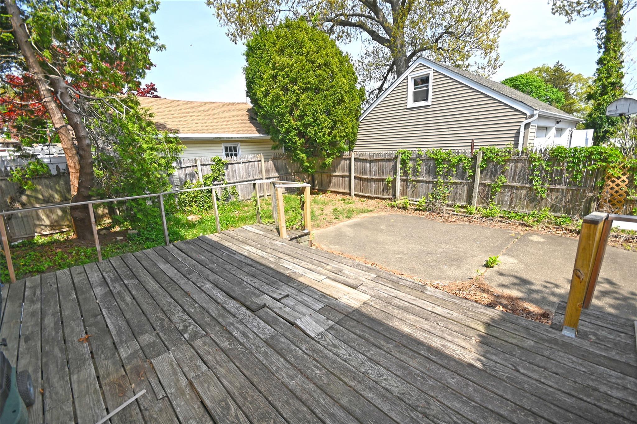 Single Family Manor  Nassau County, NY 11580, MLS-858841-6