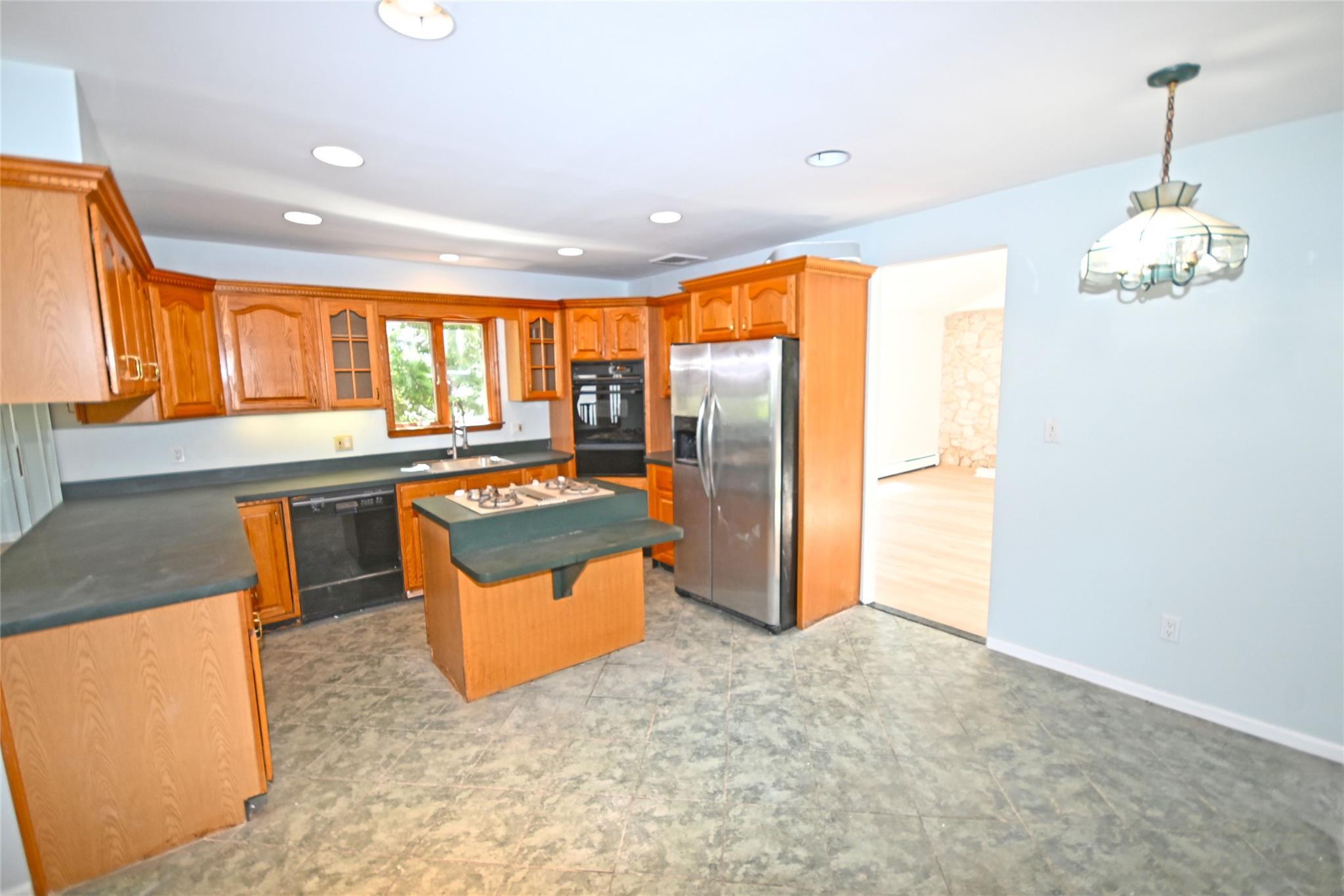 Single Family Willow  Nassau County, NY 11793, MLS-858857-3