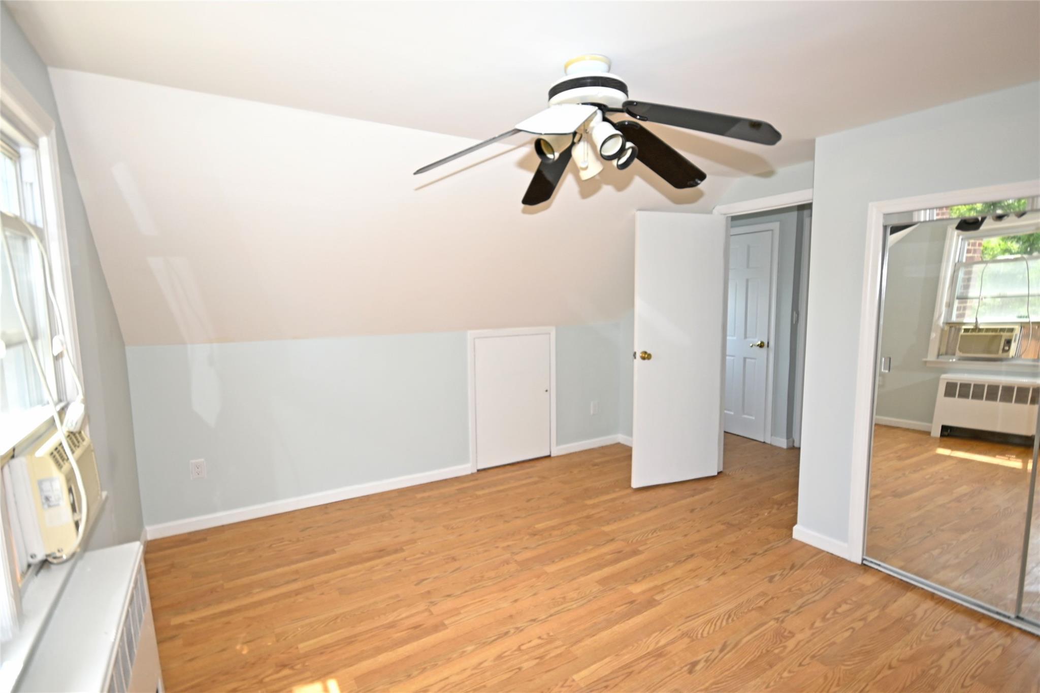 Single Family Willow  Nassau County, NY 11793, MLS-858857-43