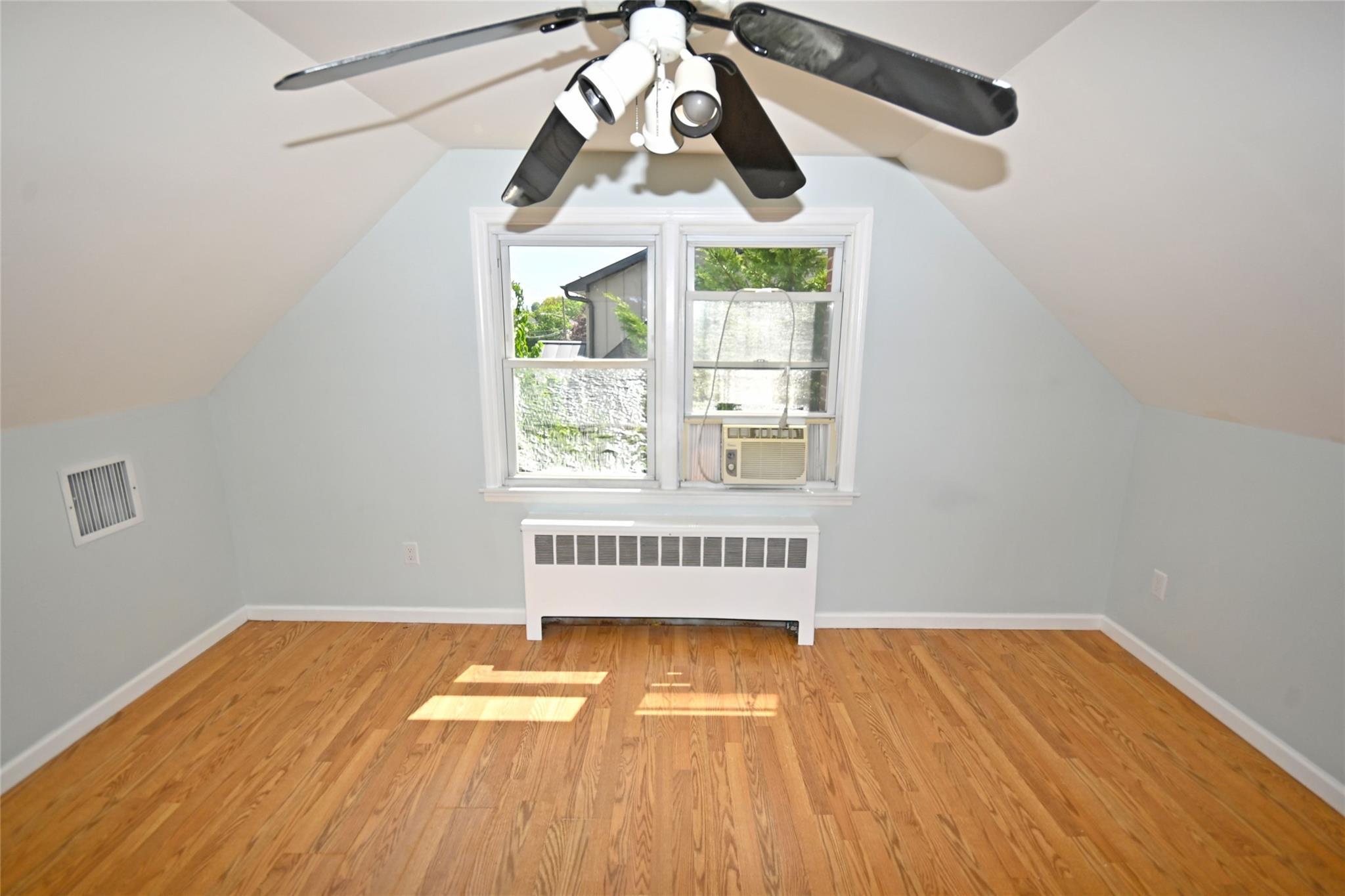 Single Family Willow  Nassau County, NY 11793, MLS-858857-45