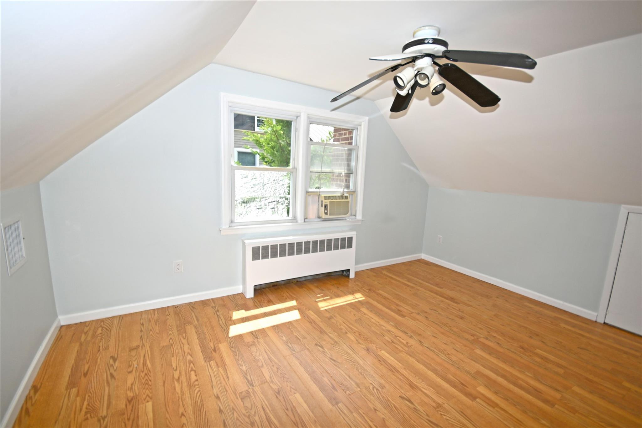 Single Family Willow  Nassau County, NY 11793, MLS-858857-48