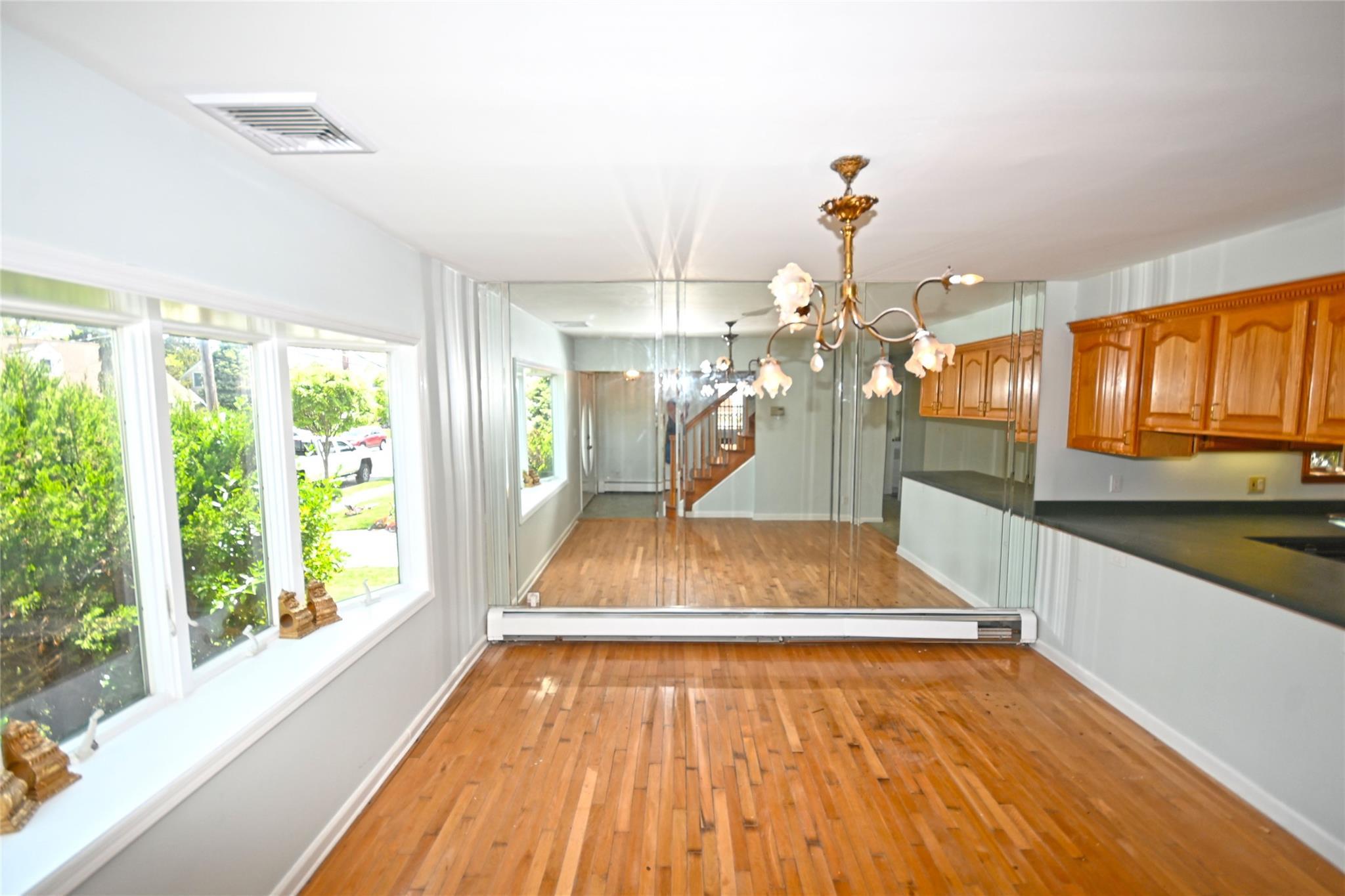 Single Family Willow  Nassau County, NY 11793, MLS-858857-49