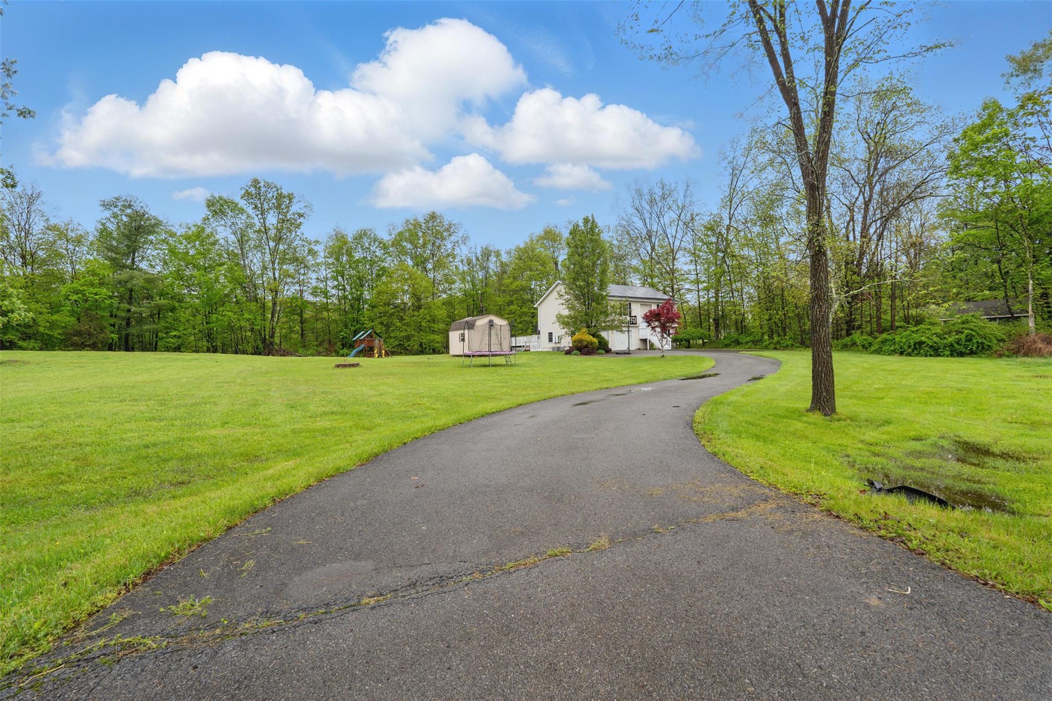Single Family Gillespie  Orange County, NY 12566, MLS-858863-49