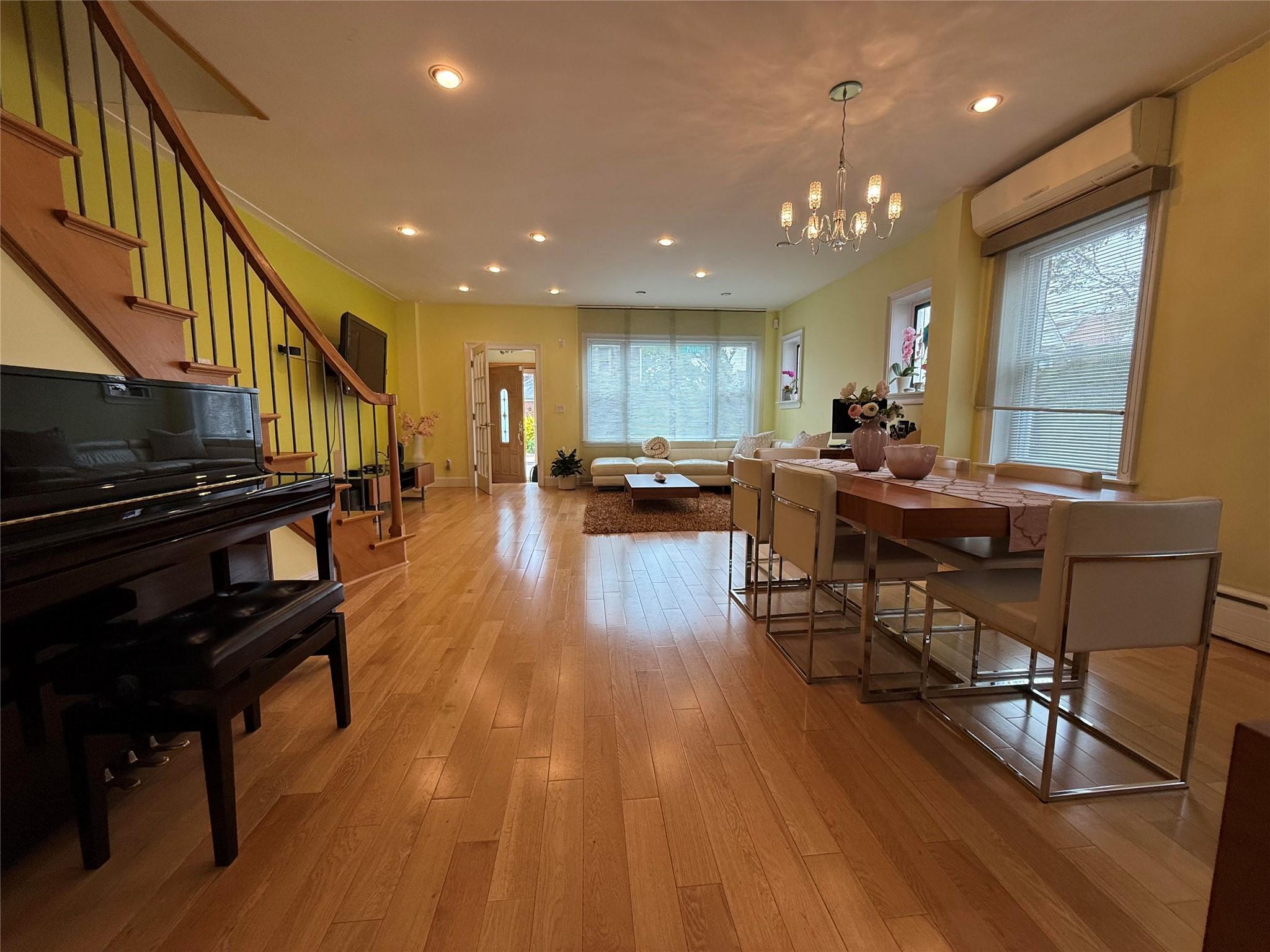 Single Family Penelope  Queens, NY 11379, MLS-858906-17