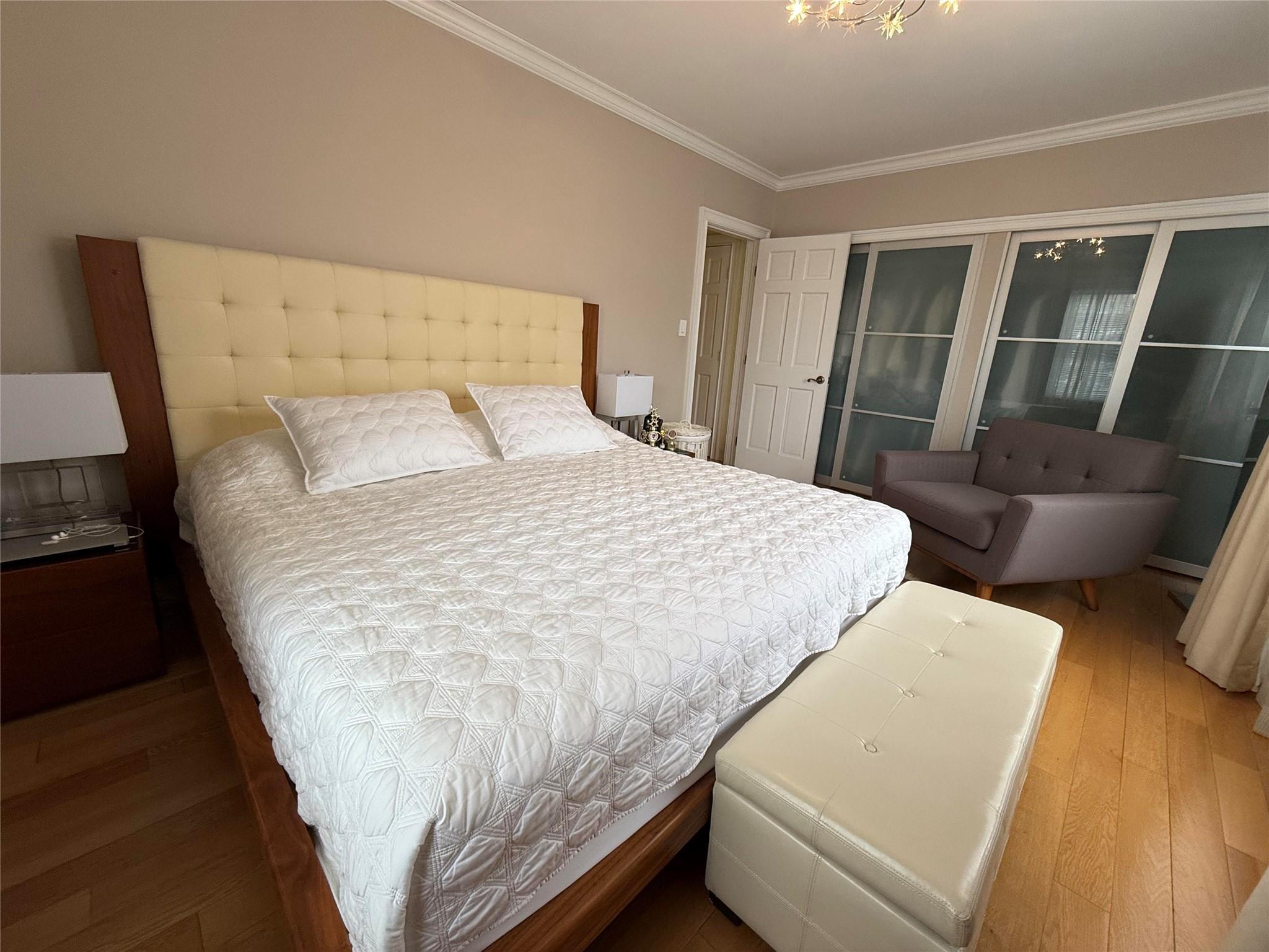Single Family Penelope  Queens, NY 11379, MLS-858906-27