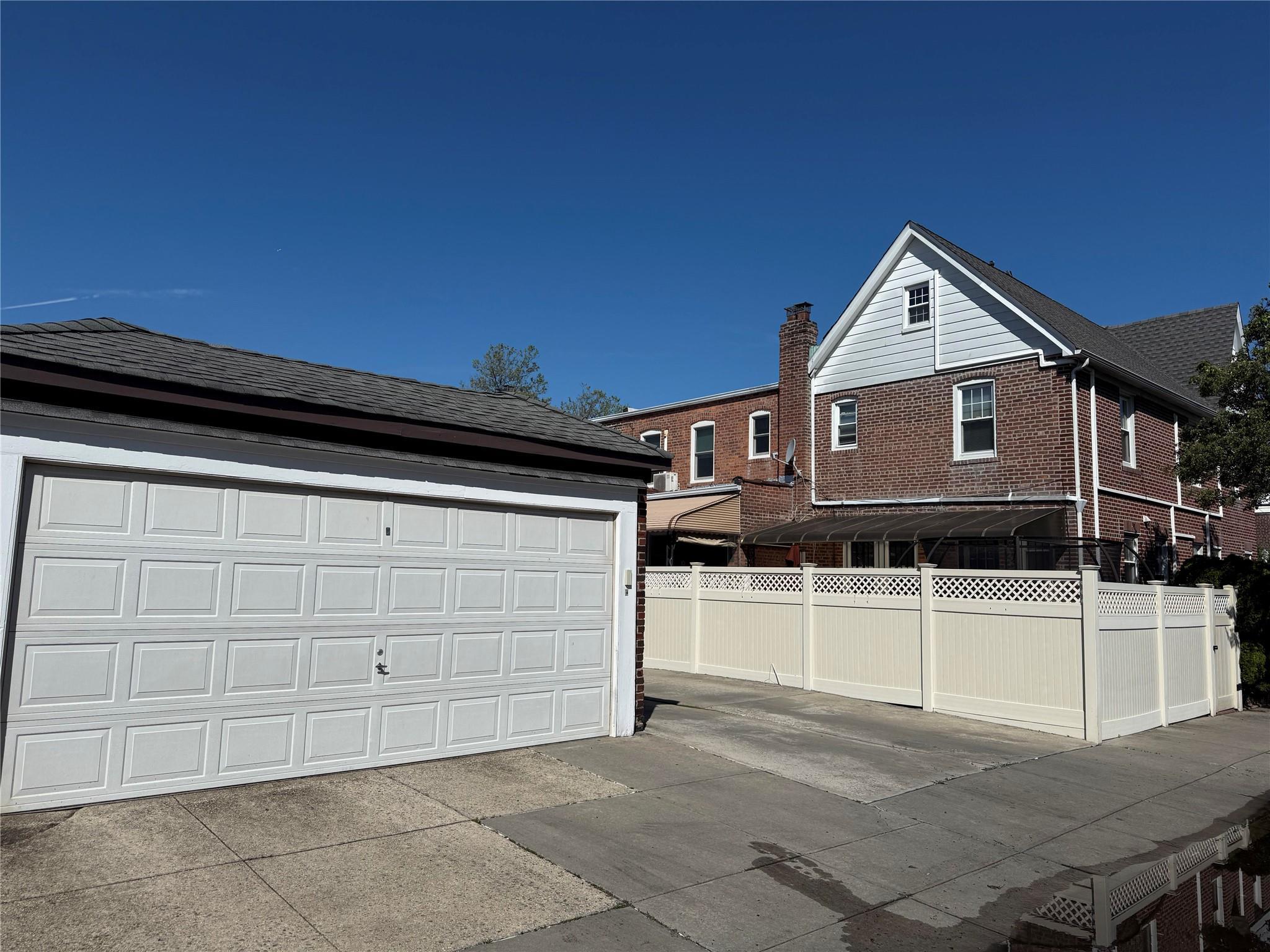 Single Family Penelope  Queens, NY 11379, MLS-858906-3
