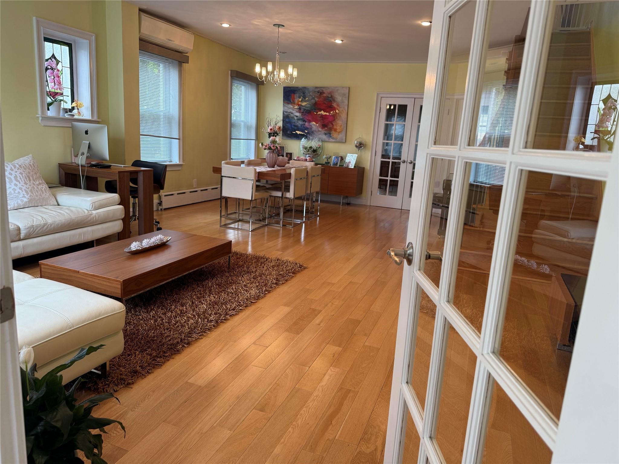 Single Family Penelope  Queens, NY 11379, MLS-858906-31