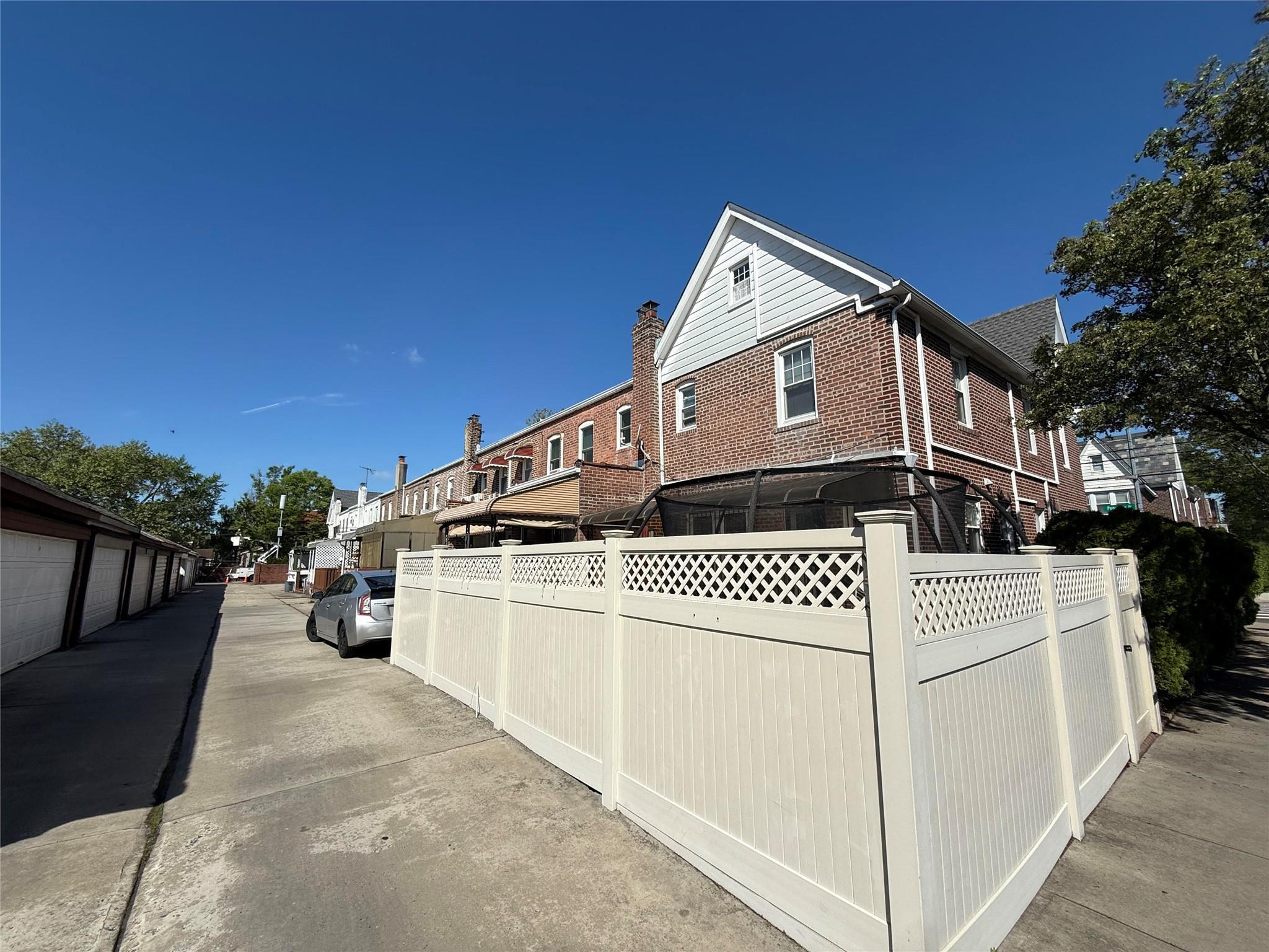 Single Family Penelope  Queens, NY 11379, MLS-858906-5