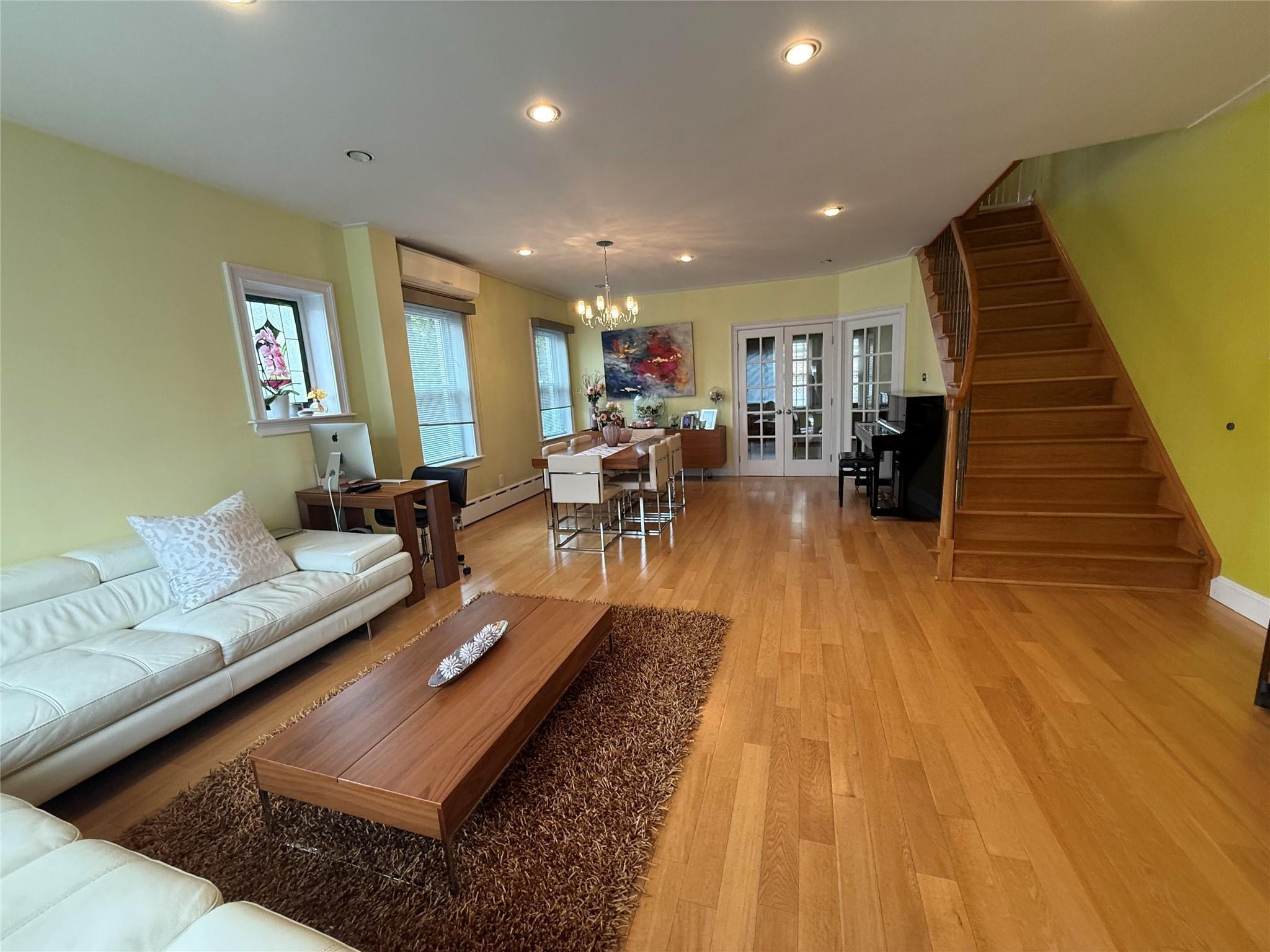 Single Family Penelope  Queens, NY 11379, MLS-858906-6