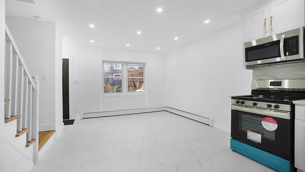 Single Family Richardson  Bronx, NY 10470, MLS-858918-7