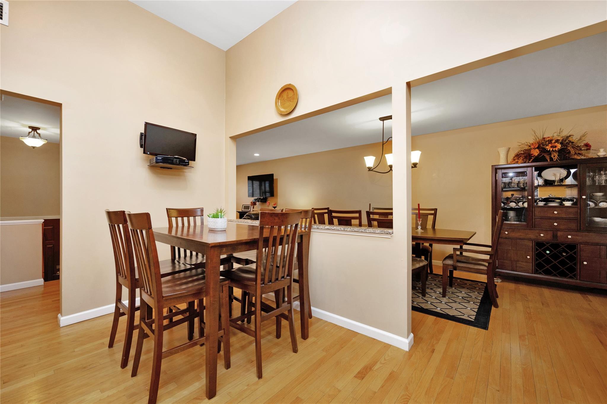 Single Family Stacey  Nassau County, NY 11710, MLS-858919-15