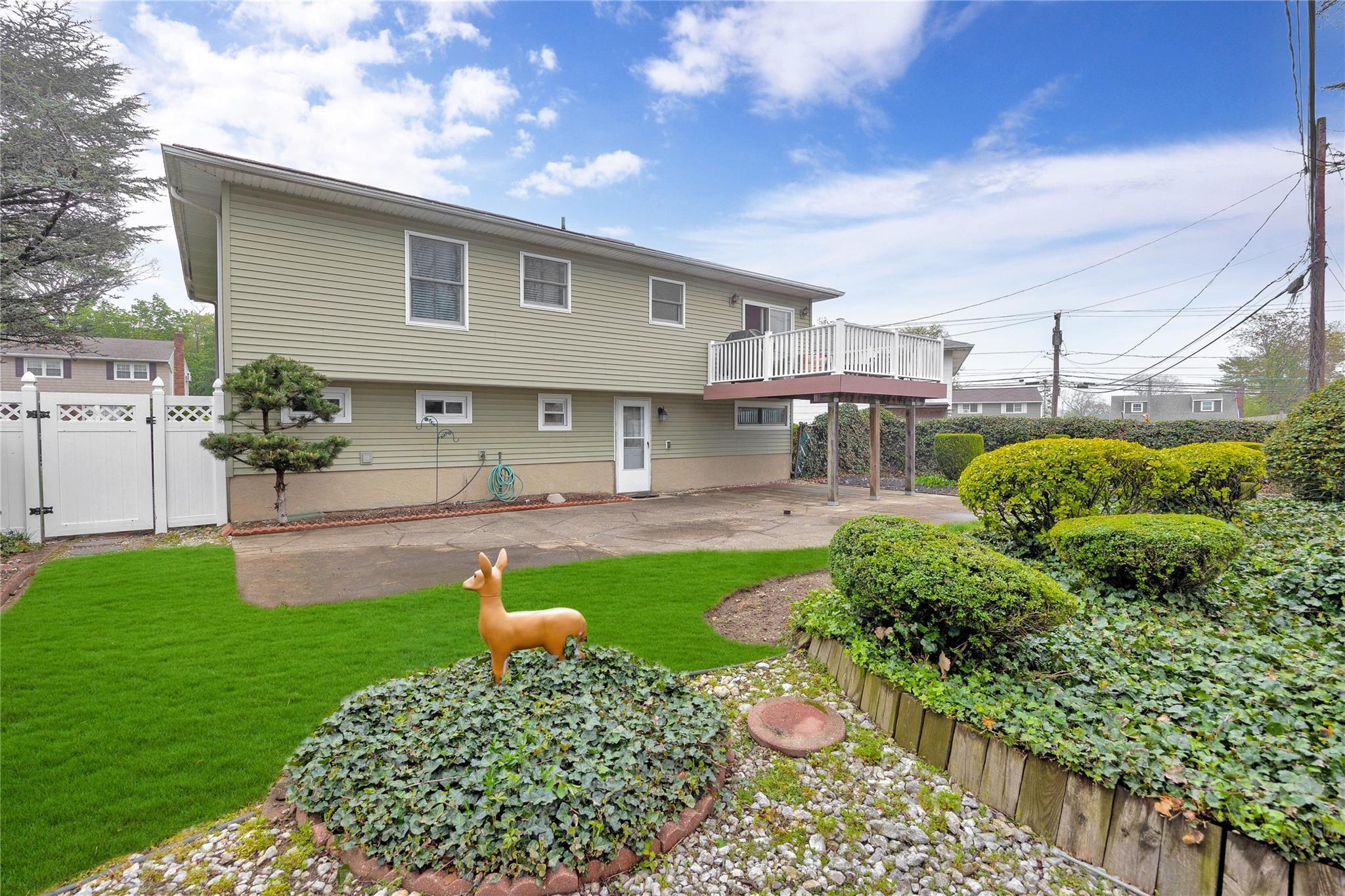 Single Family Stacey  Nassau County, NY 11710, MLS-858919-5