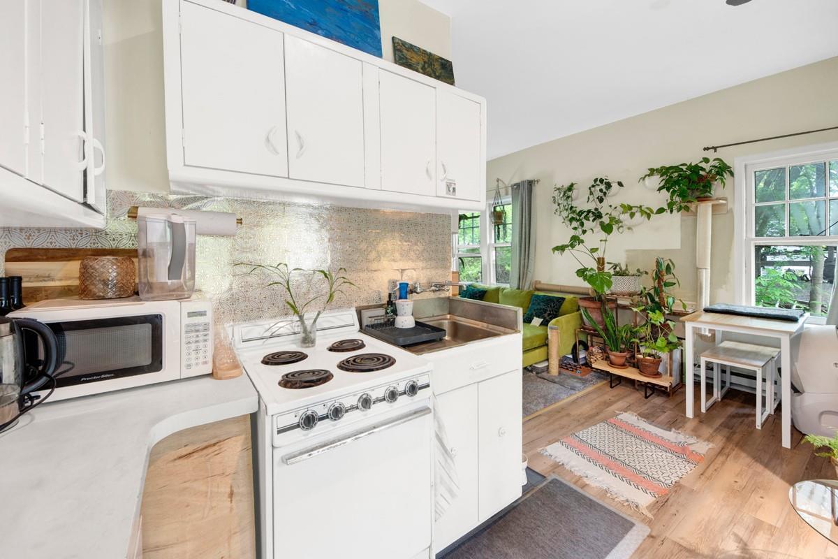 Single Family Brookdale  Westchester County, NY 10598, MLS-858925-12