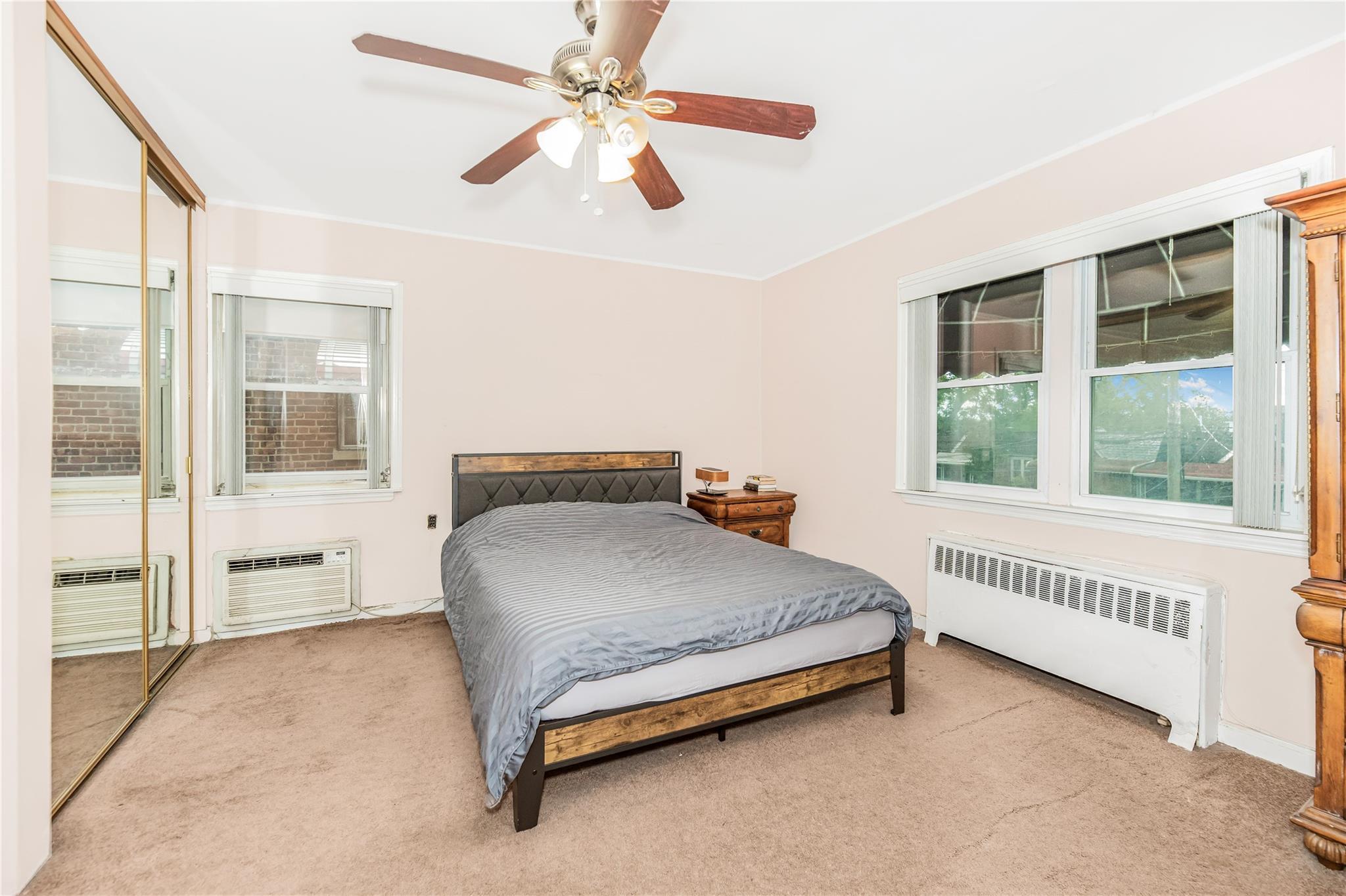 Single Family Tenbroeck  Bronx, NY 10469, MLS-858926-8
